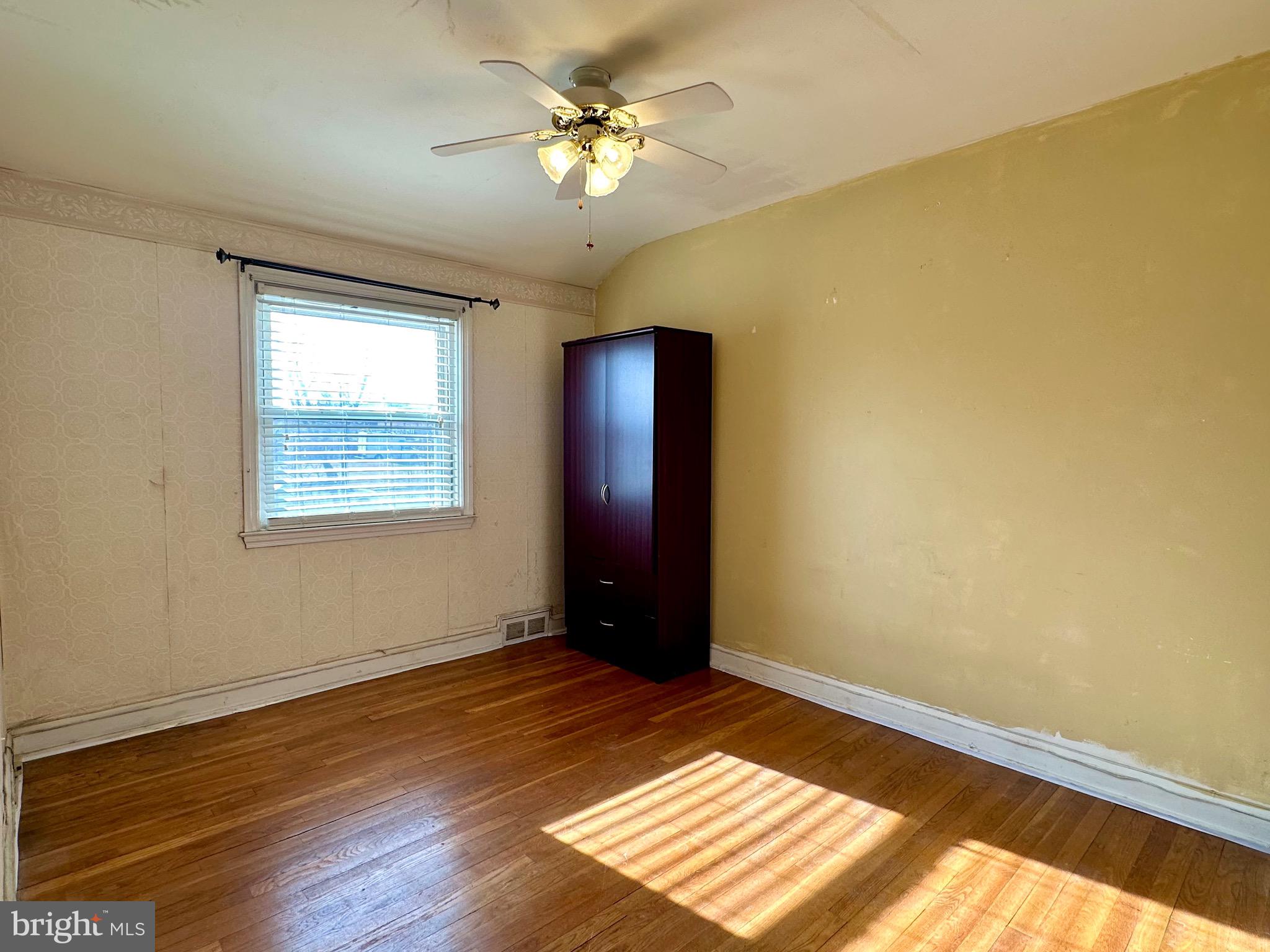 RIDGELEIGH - Residential