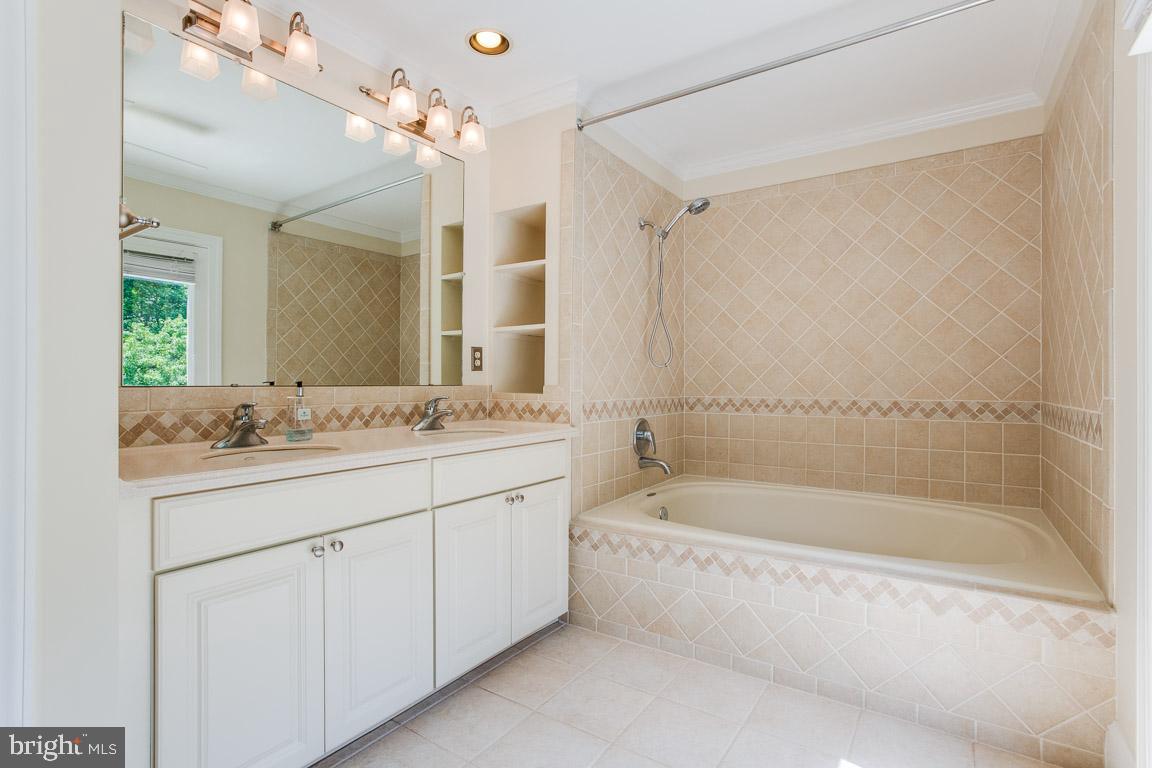 GREAT RUN ESTATES - Residential