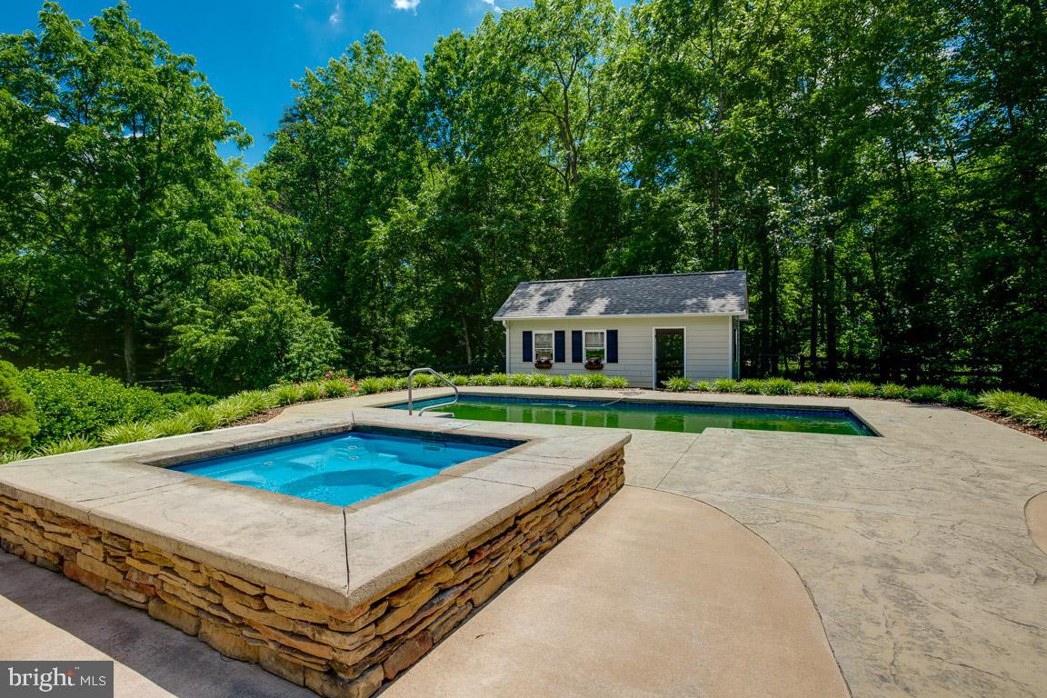 GREAT RUN ESTATES - Residential