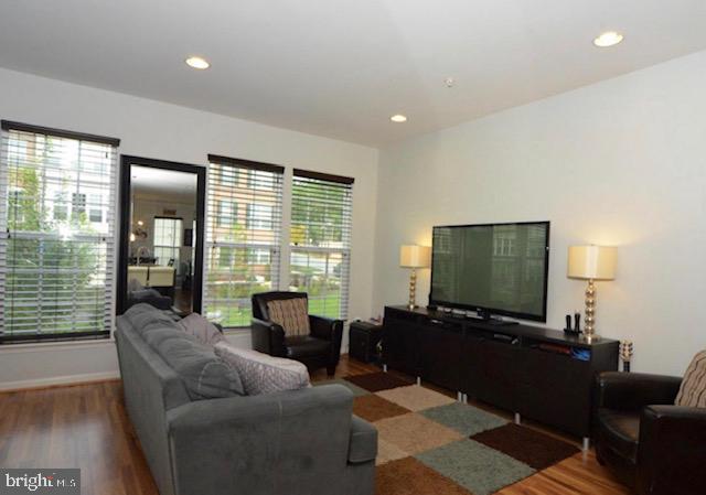22504 PHILLIPS STREET 503