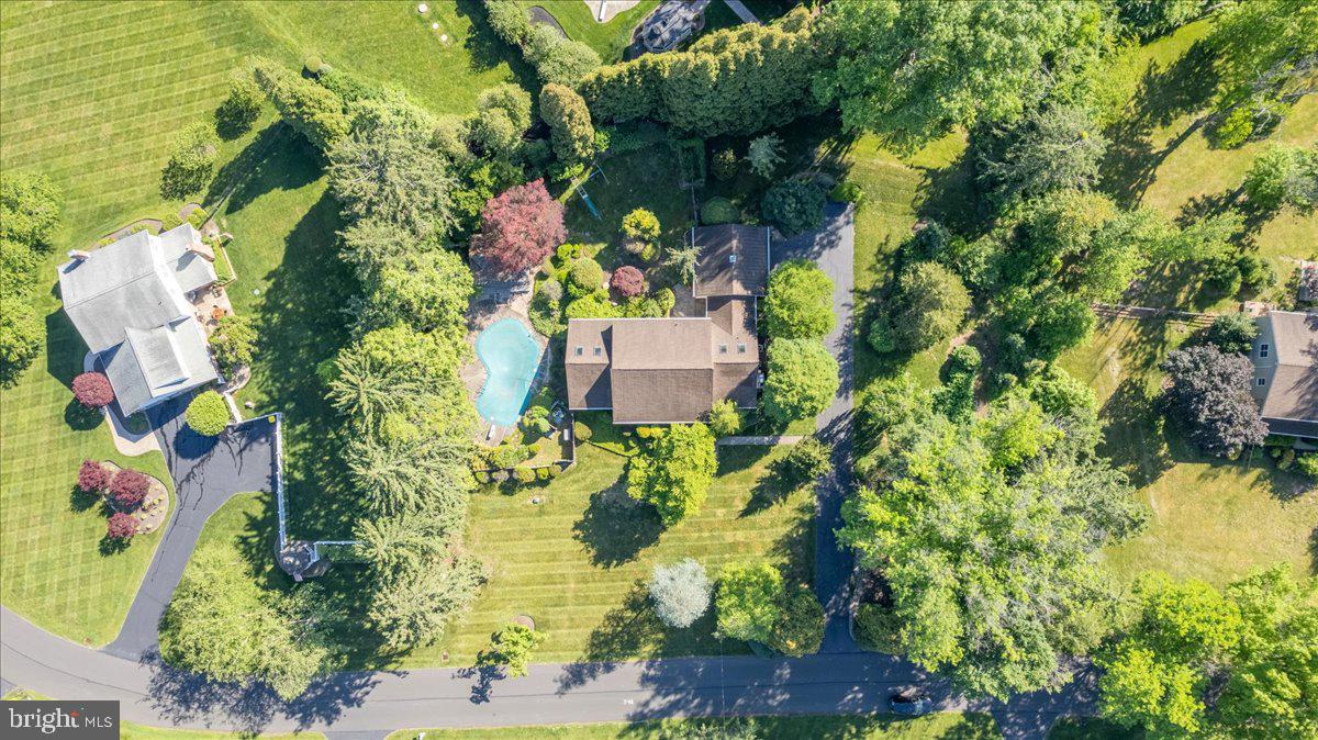 73 SHADY GROVE CIRCLE