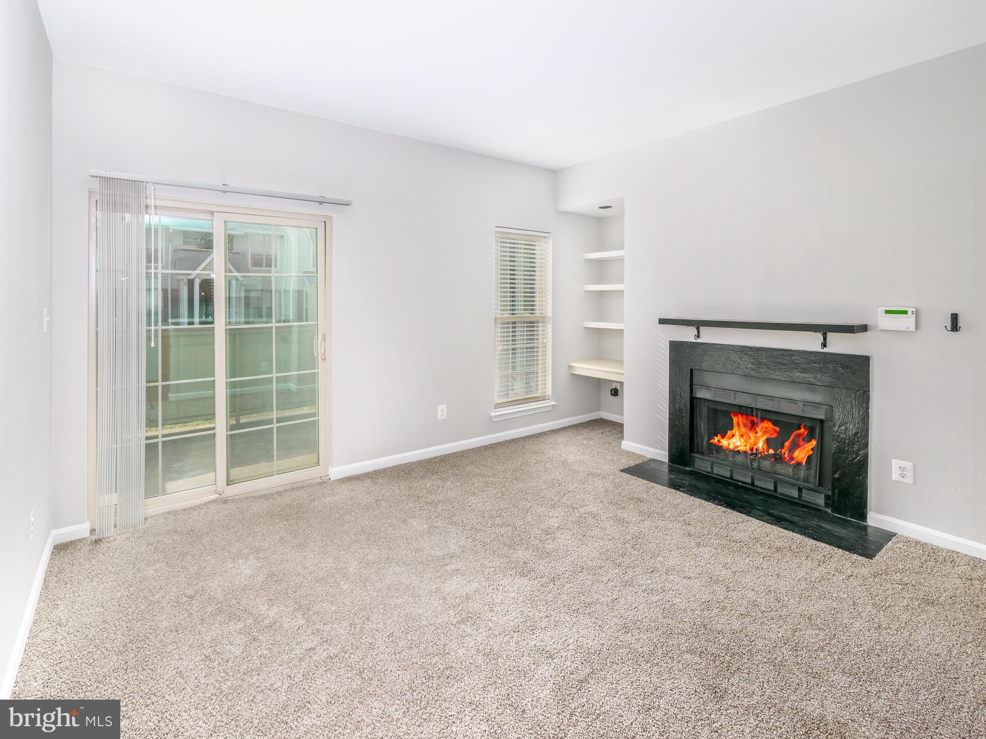 PENDERBROOK SQUARE CONDOMINIUMS - Residential