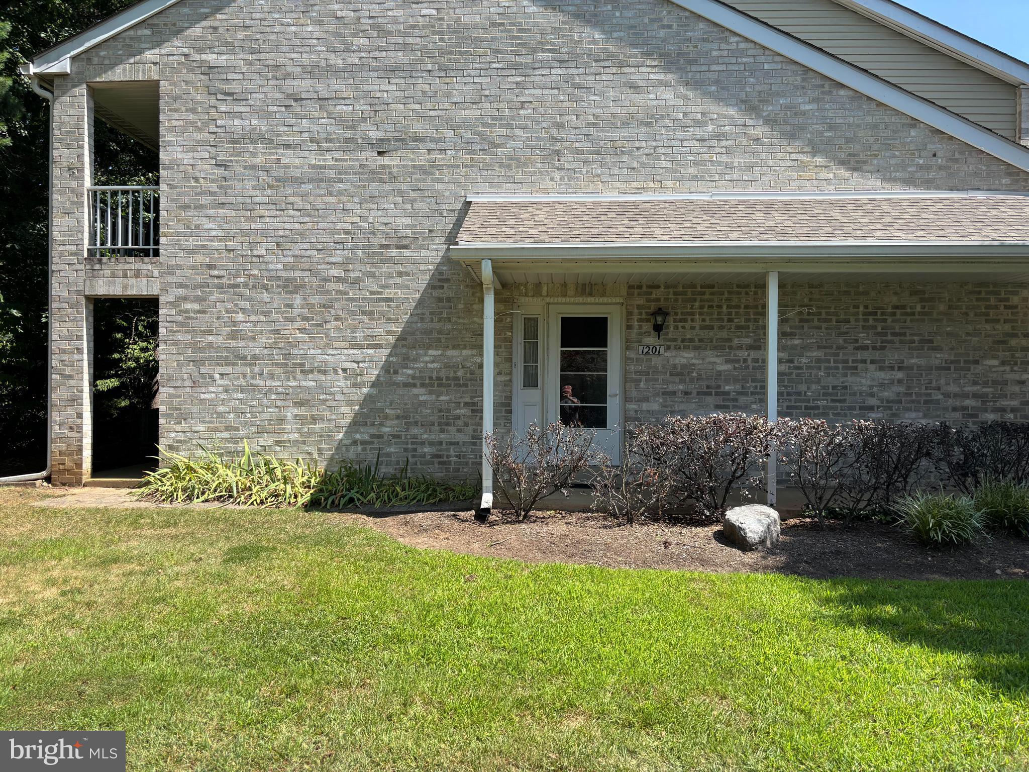 Welcome to Valley Glen – First-Floor 2 Bedroom, 2 Bath Condo with Private Patio
Discover comfort, convenience, and potential in this spacious first-floor condo located in the sought-after Valley Glen community of Elkins Park. Featuring 2 bedrooms and 2 full bathrooms, this home is priced to sell. This is a fantastic opportunity for those looking to customize and make it their own.
Step into a bright, open-concept living and dining area, perfect for both everyday living and entertaining. The adjoining kitchen offers ample cabinetry and counter space, ideal for meal prep and storage.
The generously sized main bedroom serves as a peaceful retreat, complete with a walk-in closet and private en-suite bathroom. A second bedroom and full hall bath provide flexibility for guests, a home office, or additional living space. The in-unit washer and dryer add everyday convenience.
Enjoy your own quiet outdoor patio, nestled against a serene, tree-lined backdrop—a perfect spot to relax and unwind.
As a resident of Valley Glen, you’ll also enjoy access to the community's outdoor pool and separate children’s pool, perfect for summer relaxation and fun.
Located in a well-maintained community close to shopping, dining, and public transportation, this home offers a low-maintenance lifestyle in a desirable setting. Being sold as-is, it’s ready for your personal touch.