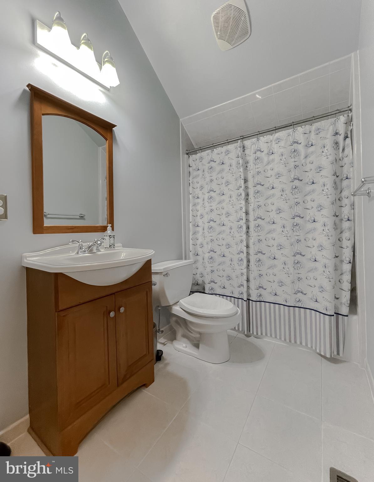 WHITE SANDS - Residential