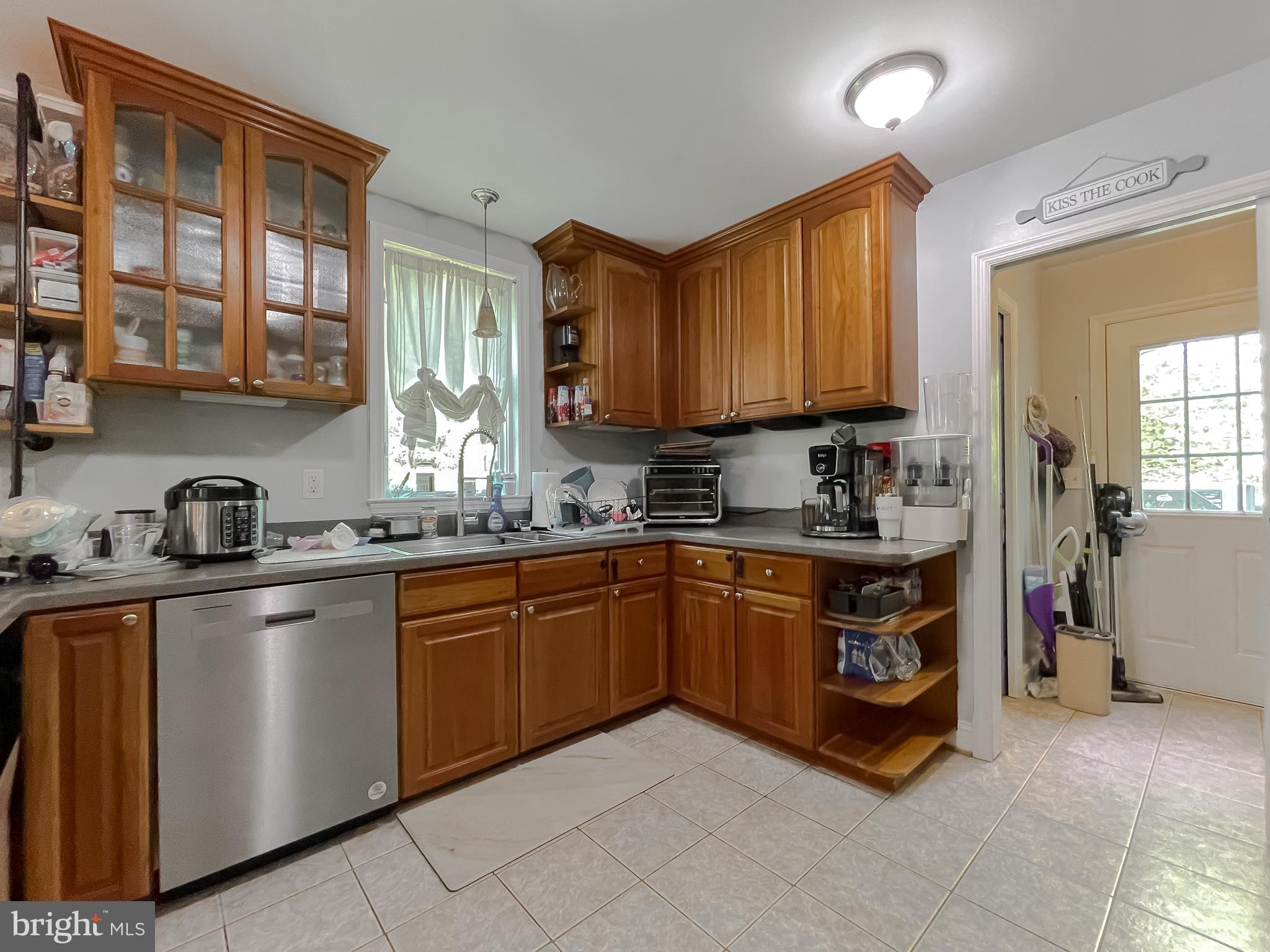 WHITE SANDS - Residential