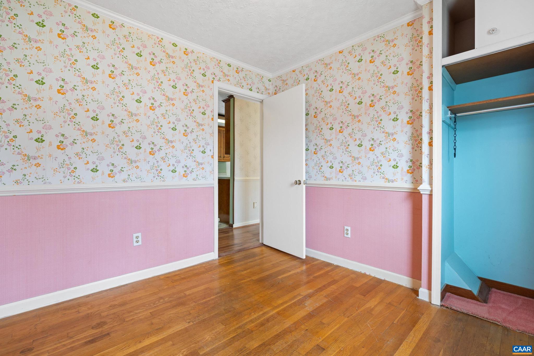 BELMONT - Residential