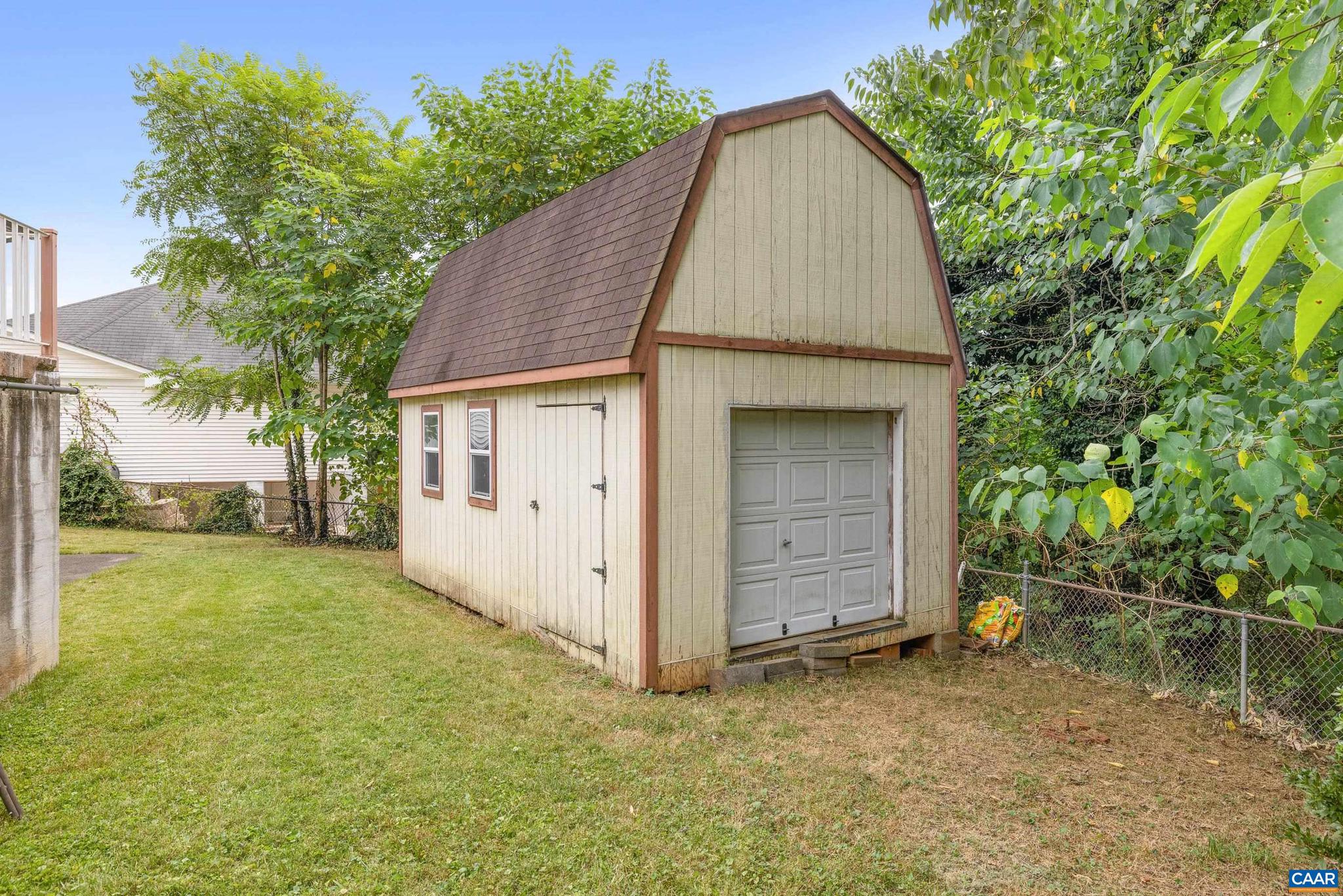 BELMONT - Residential