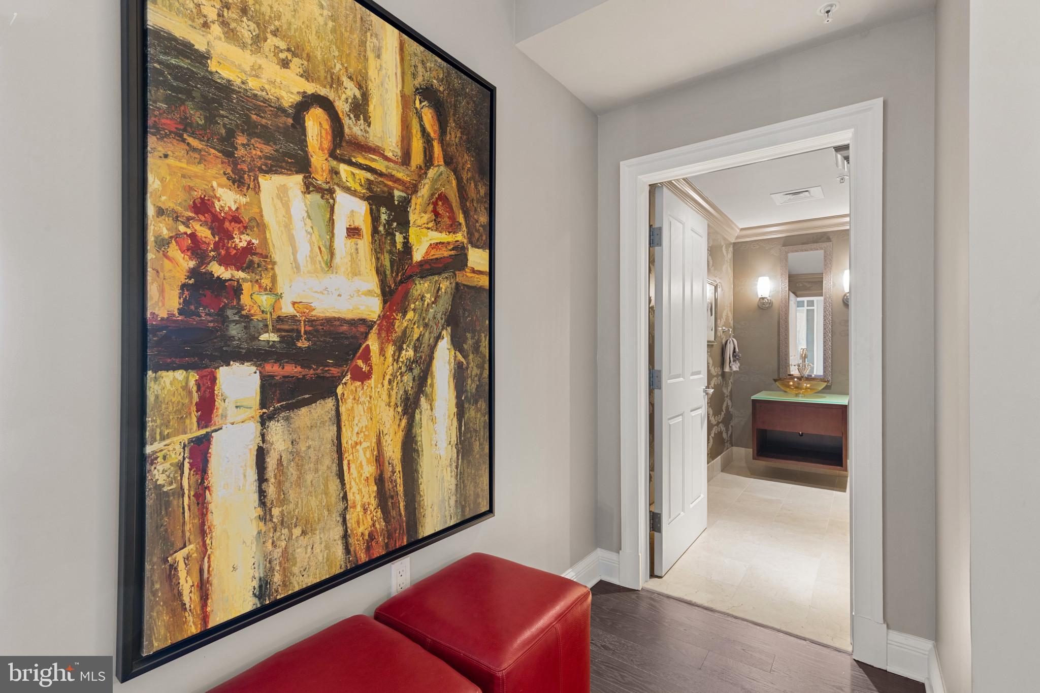 THE RITZ-CARLTON RESIDENCES - Residential