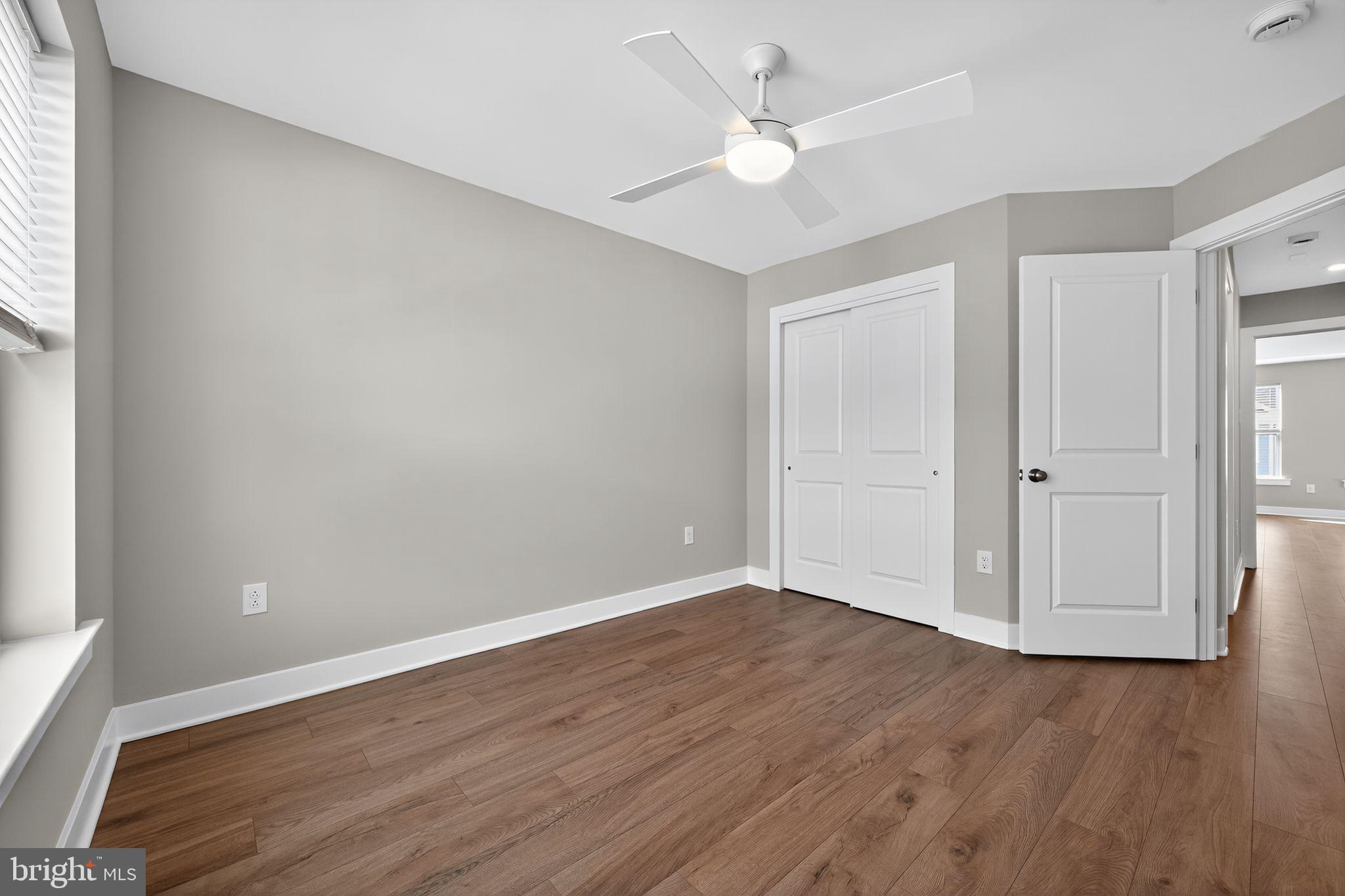 STERLING WALK - Residential Lease