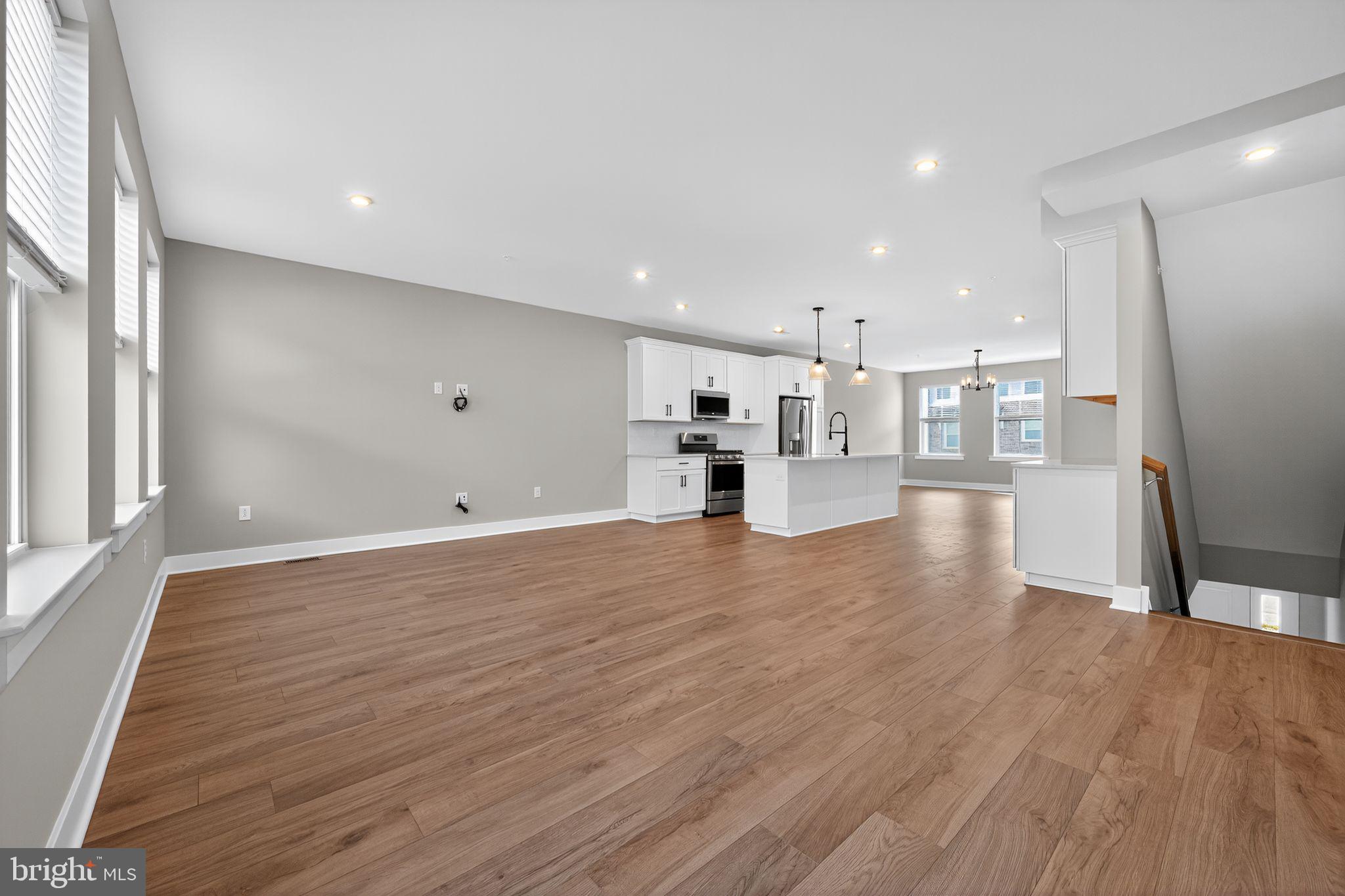 STERLING WALK - Residential Lease