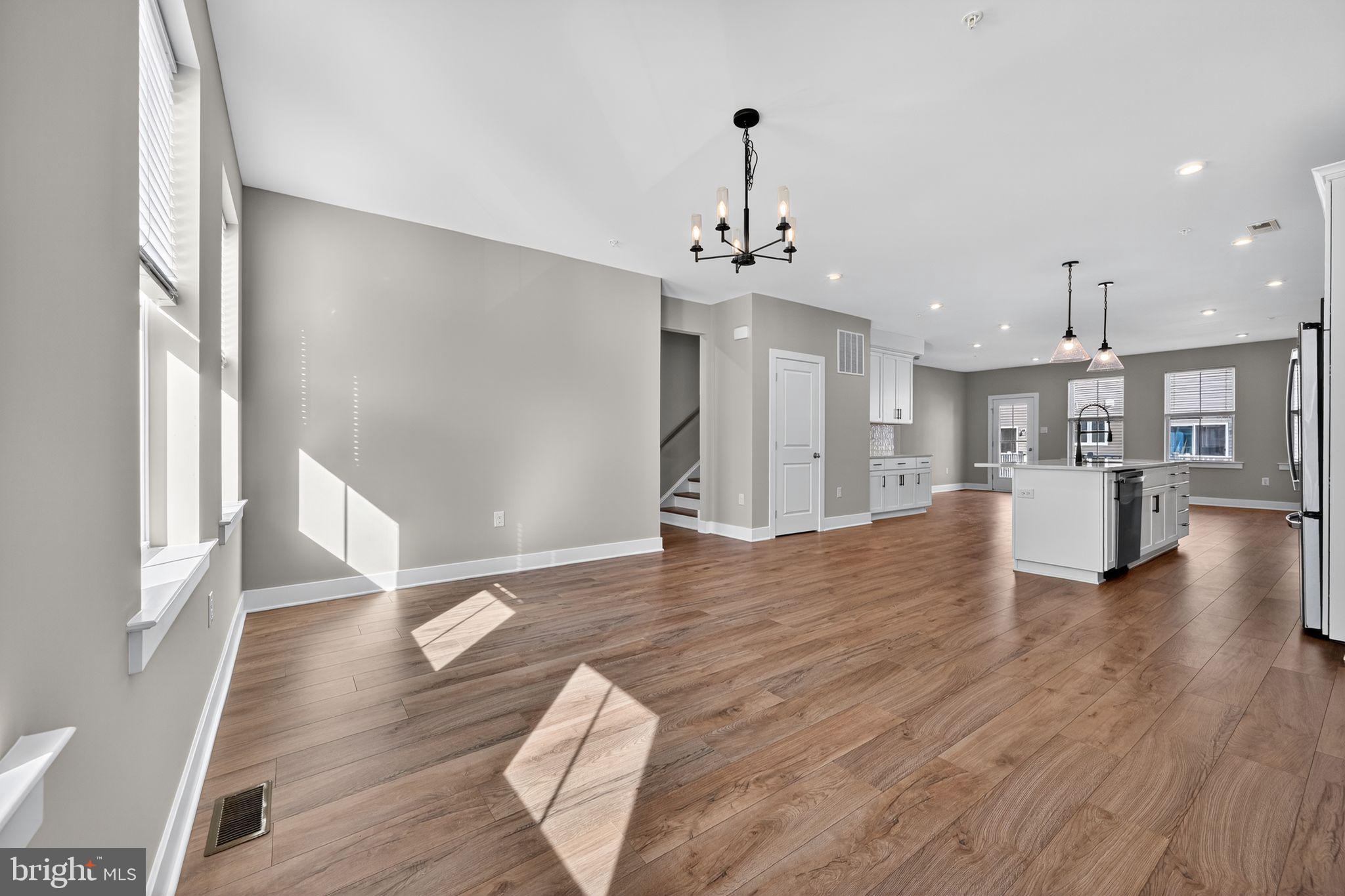 STERLING WALK - Residential Lease