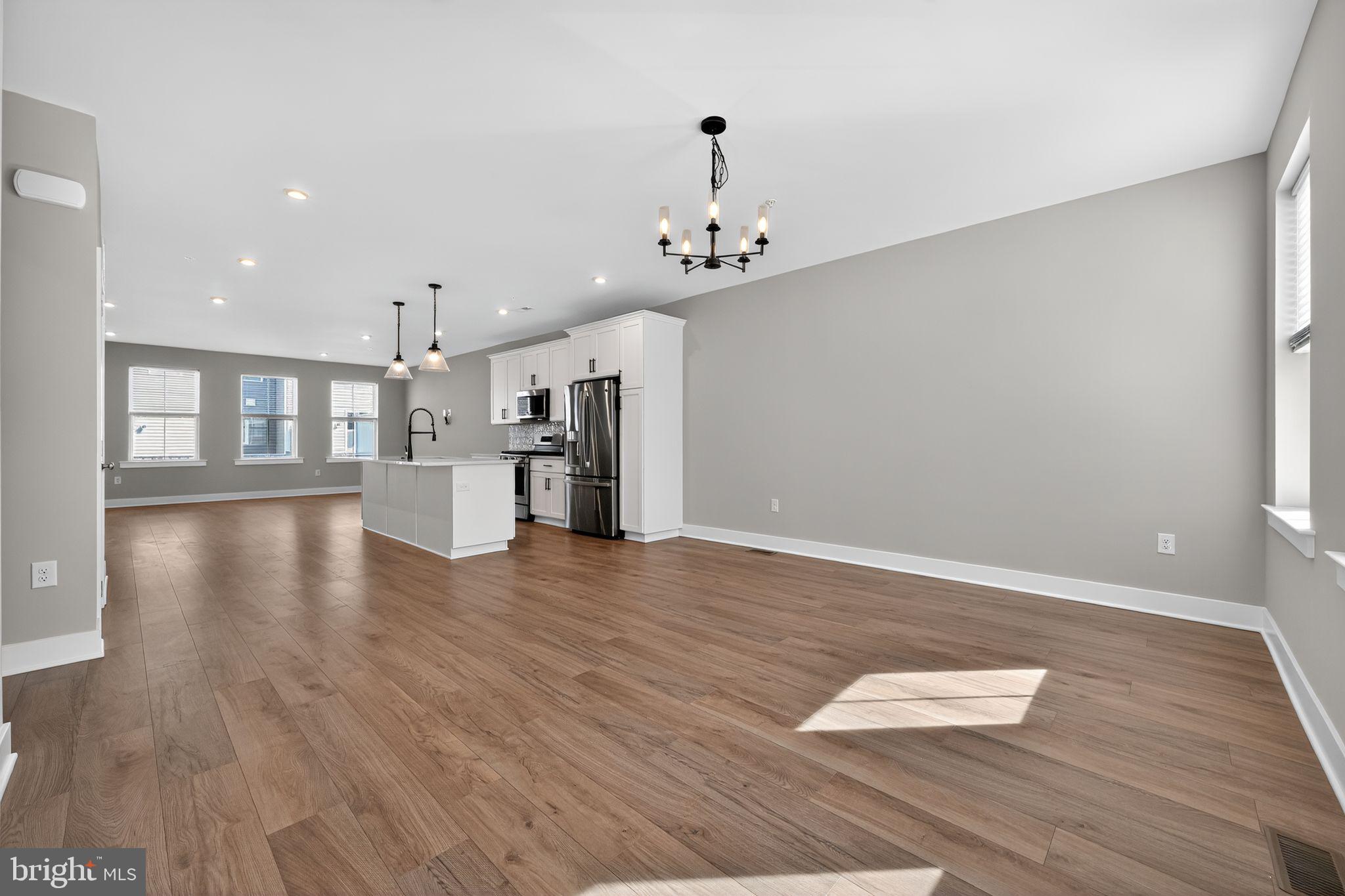 STERLING WALK - Residential Lease