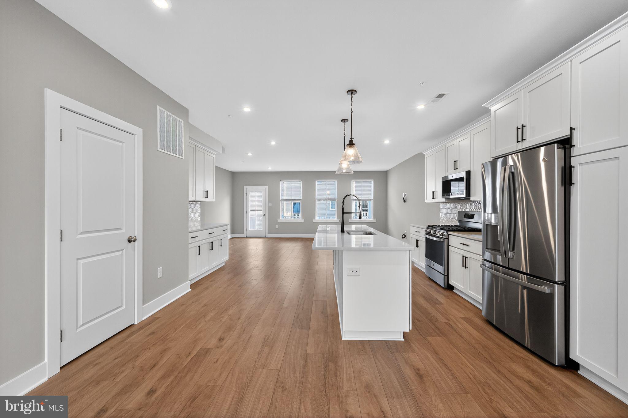 STERLING WALK - Residential Lease