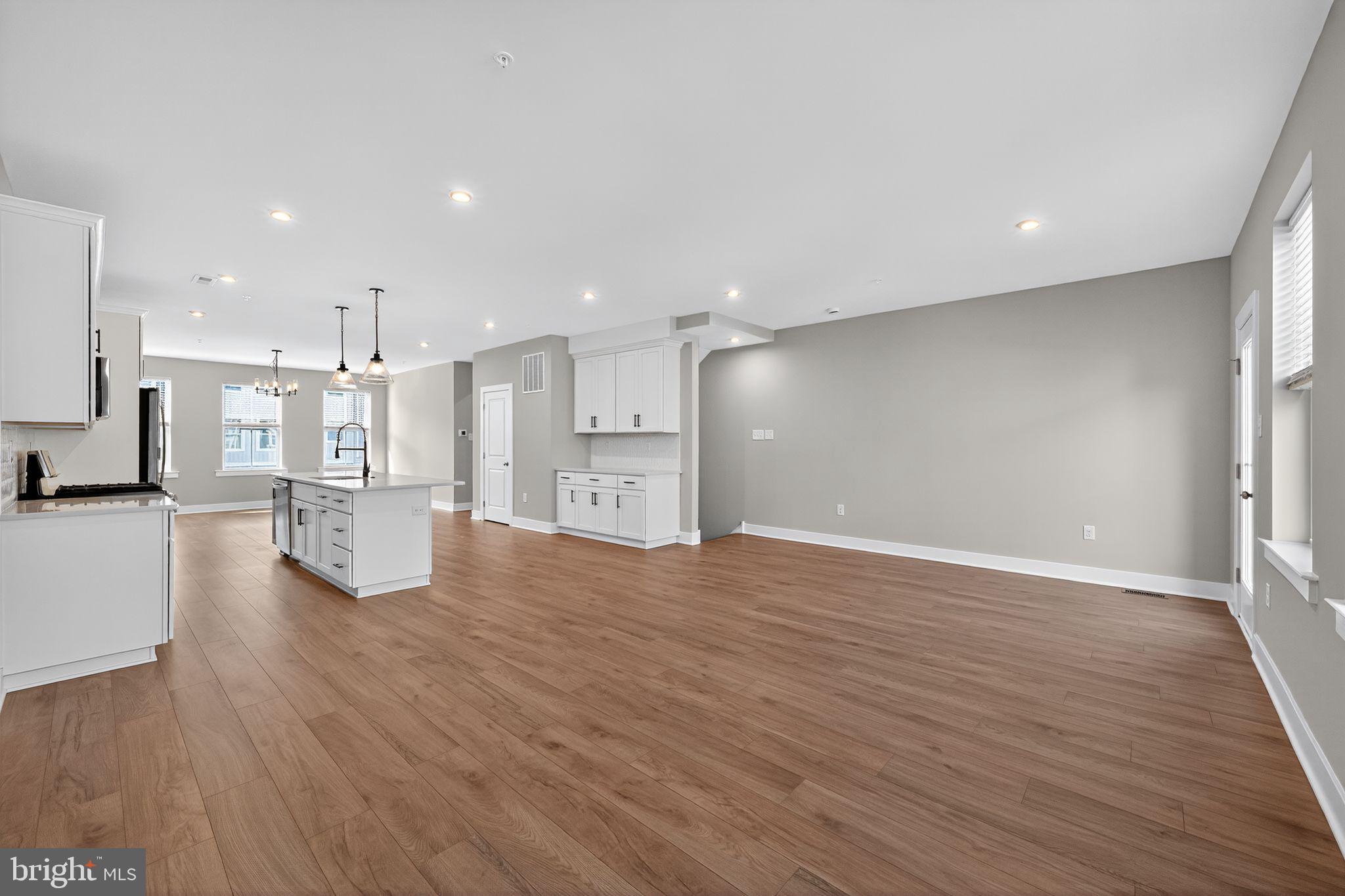 STERLING WALK - Residential Lease