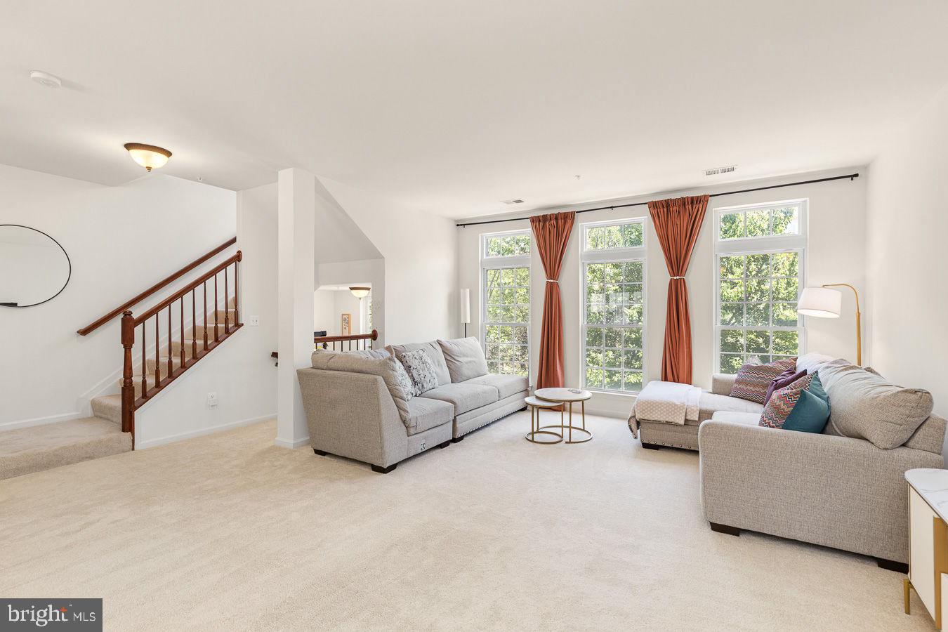 4457 BEACON GROVE CIRCLE B 705B