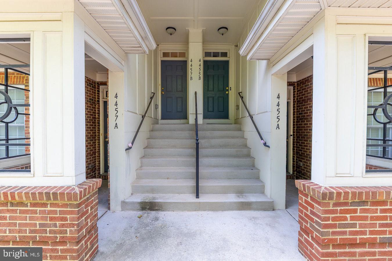 4457 BEACON GROVE CIRCLE B 705B