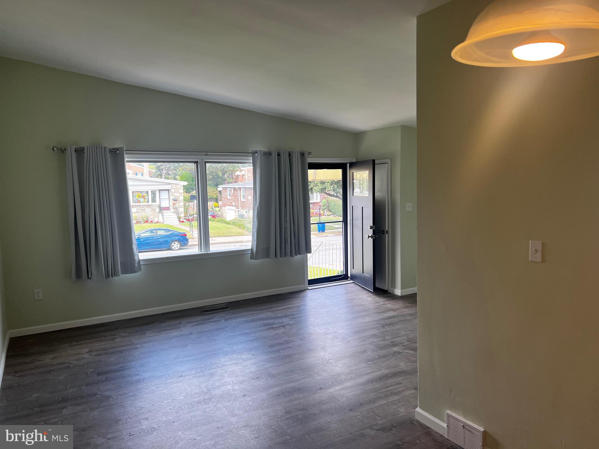 MILLBROOK - Residential