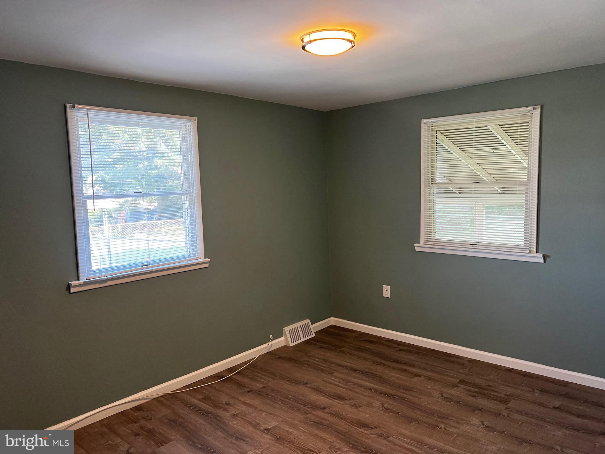 MILLBROOK - Residential