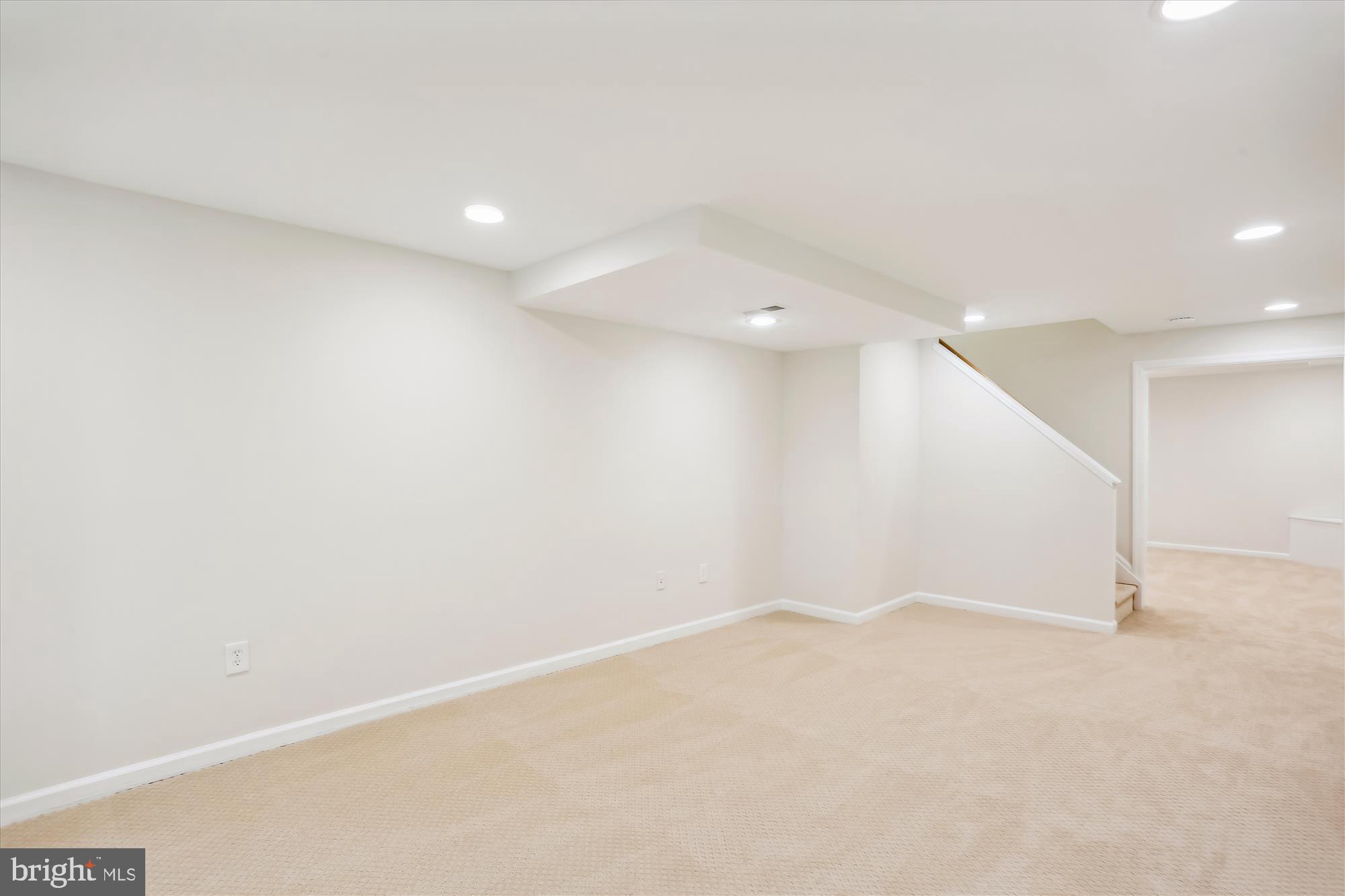 INVERNESS FOREST - Residential