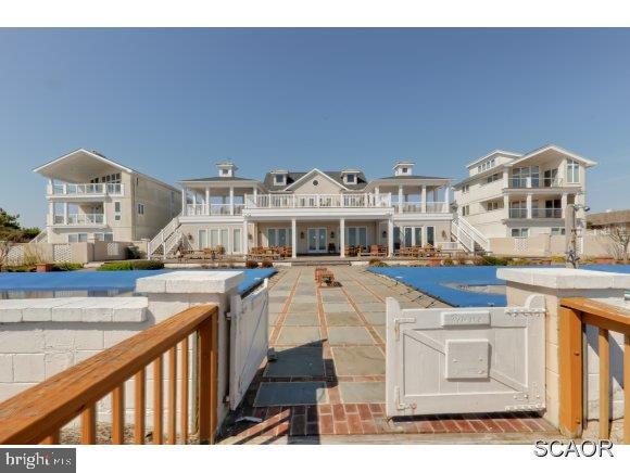 SEA GATE VILLAGE - Residential