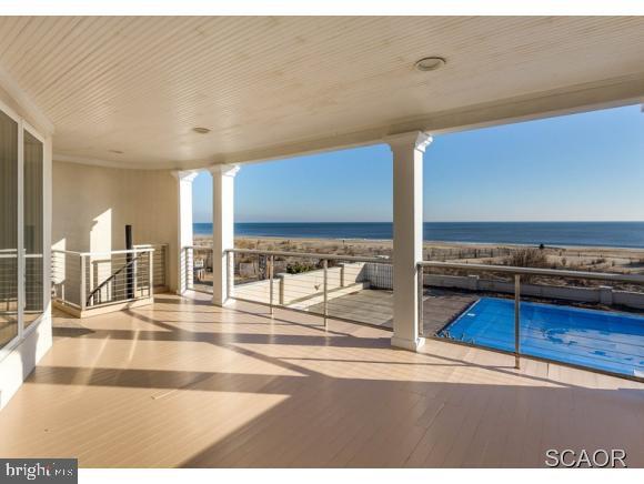 SEA GATE VILLAGE - Residential