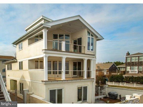 SEA GATE VILLAGE - Residential