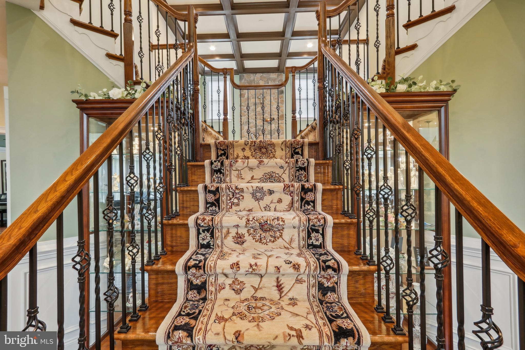 407 ARCADIA WAY