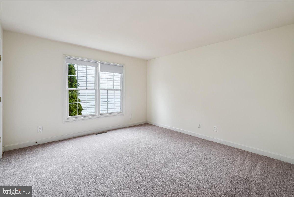 ASHGROVE PLANTATION - Residential