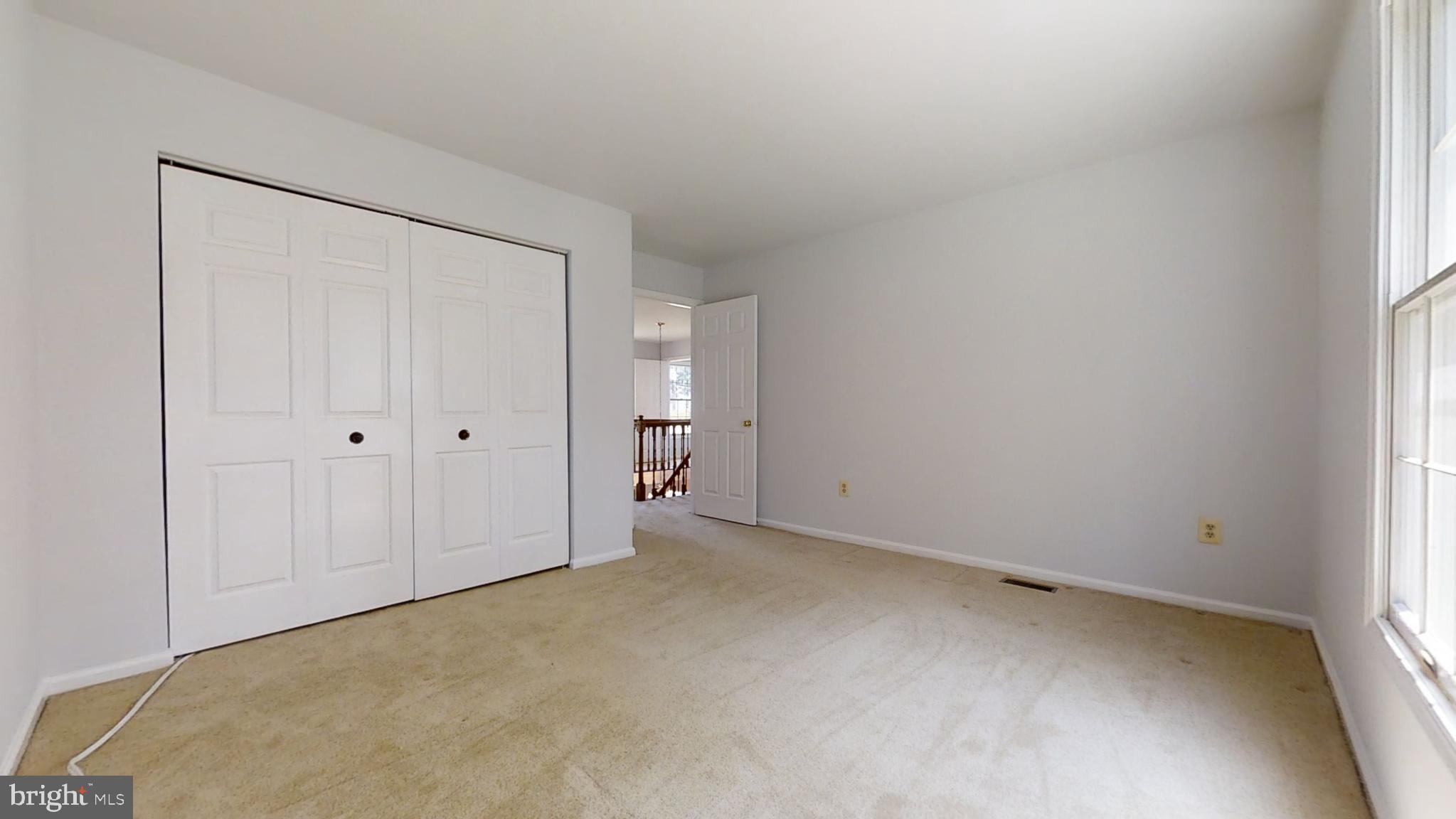 MONTGOMERY SQUARE - Residential