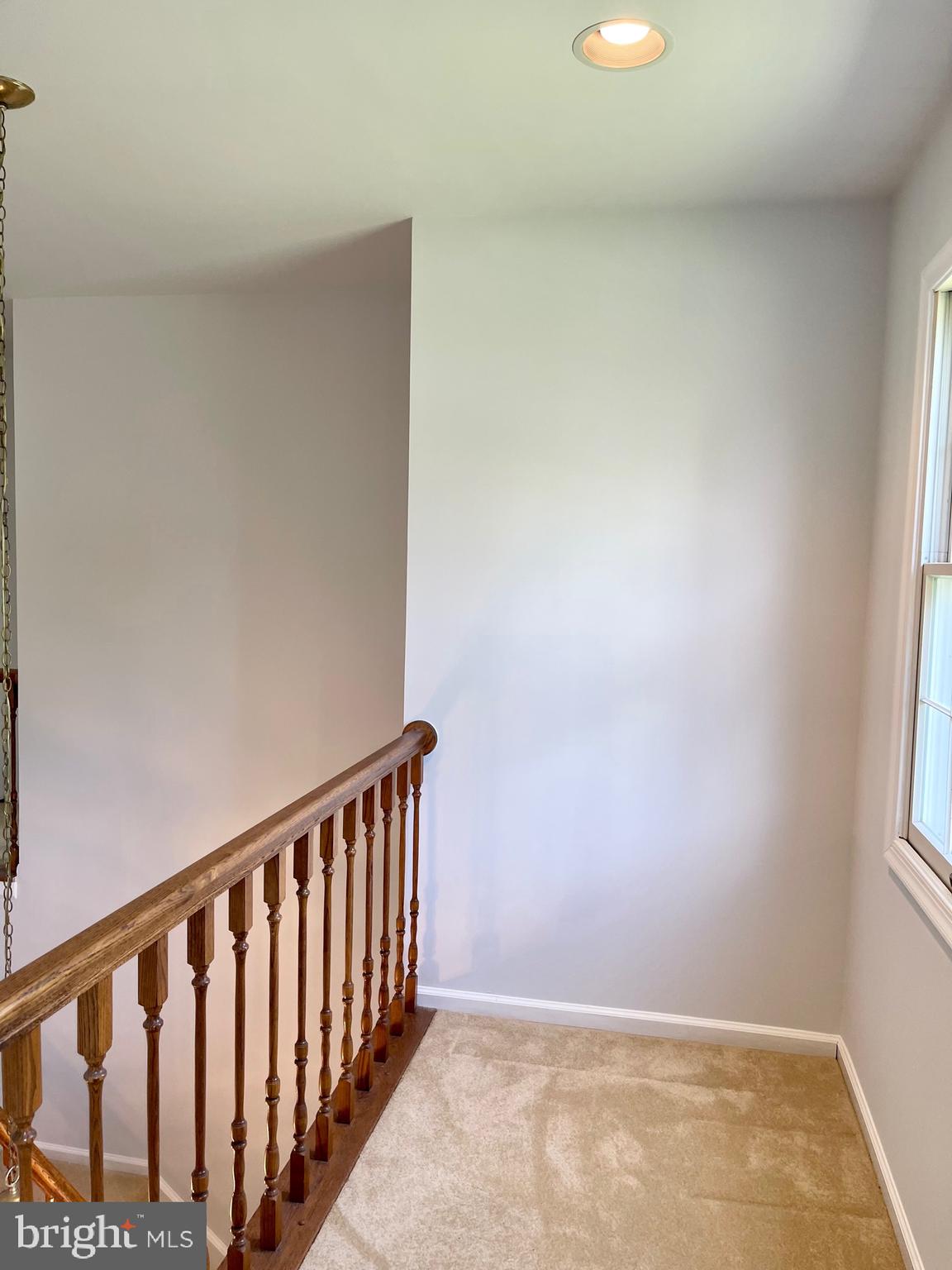 MONTGOMERY SQUARE - Residential