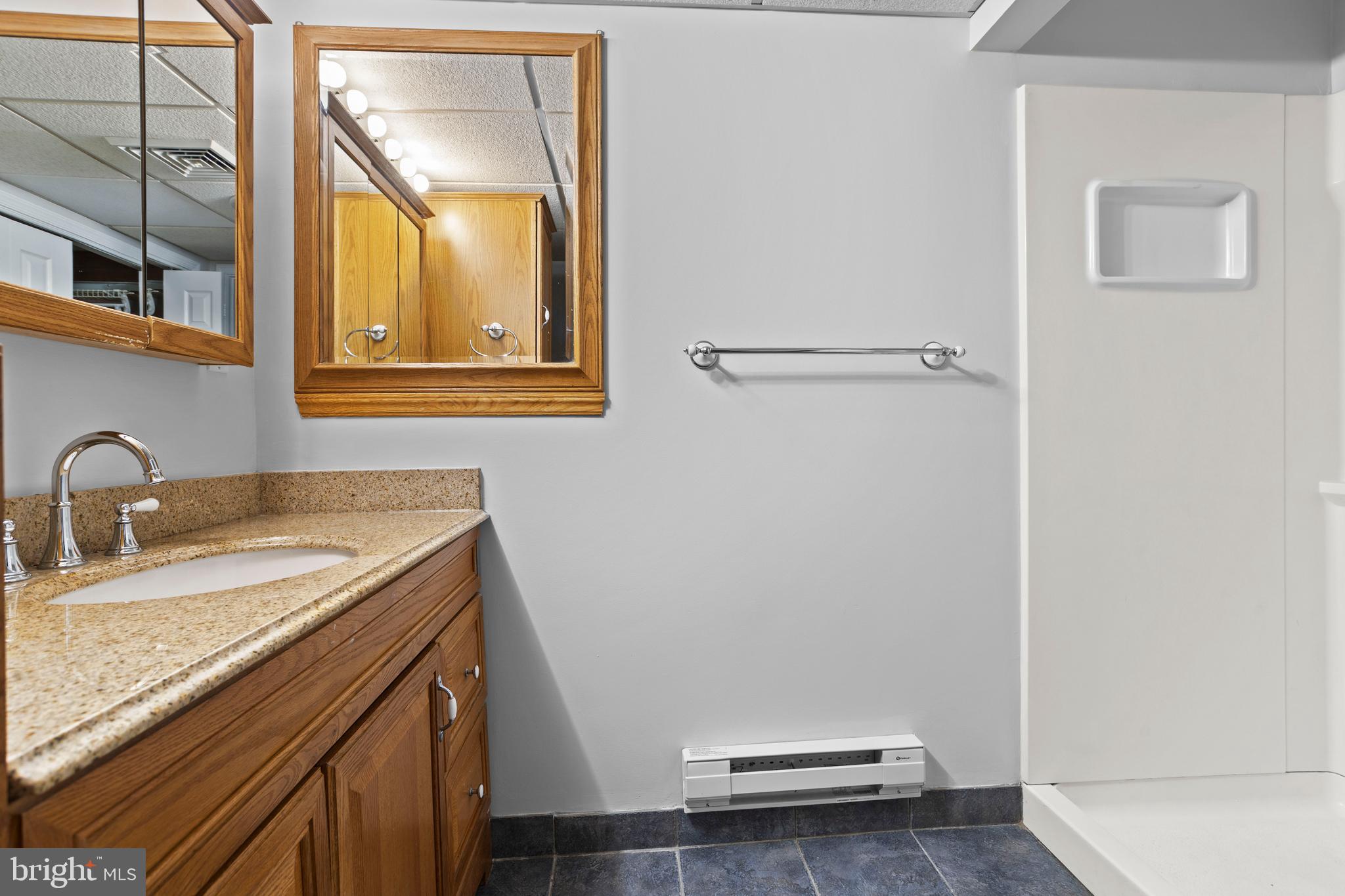 LEEDOM ESTS - Residential