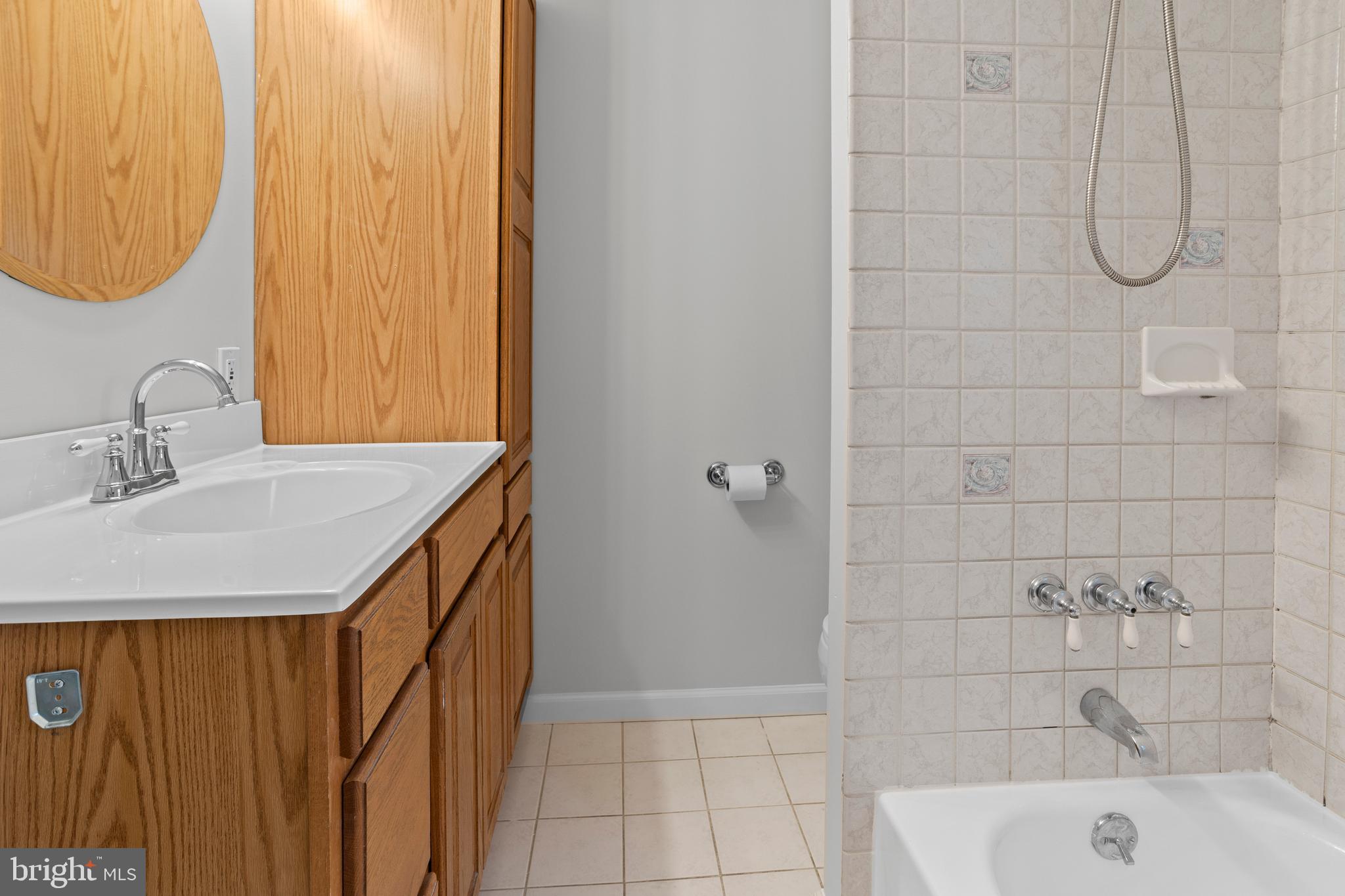 LEEDOM ESTS - Residential