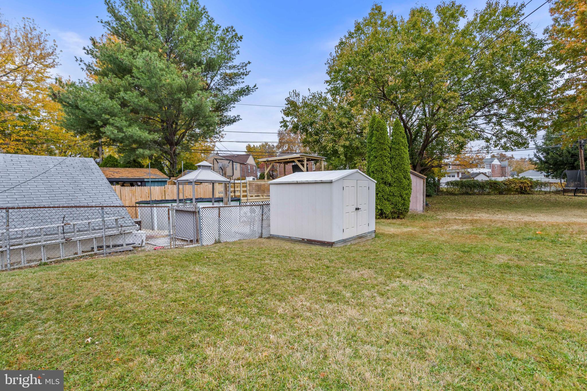 LEEDOM ESTS - Residential