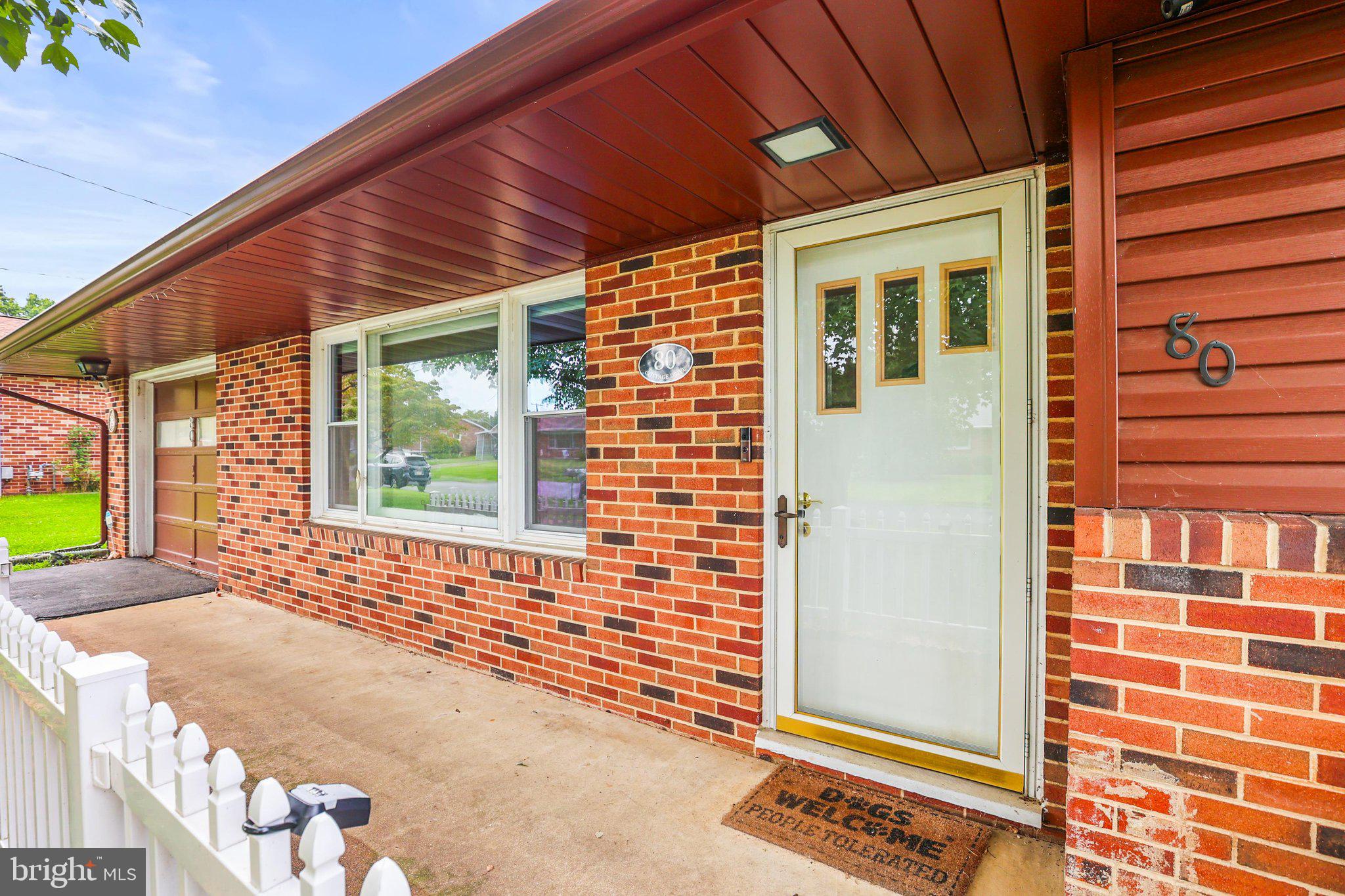 80 COTTAGE DRIVE