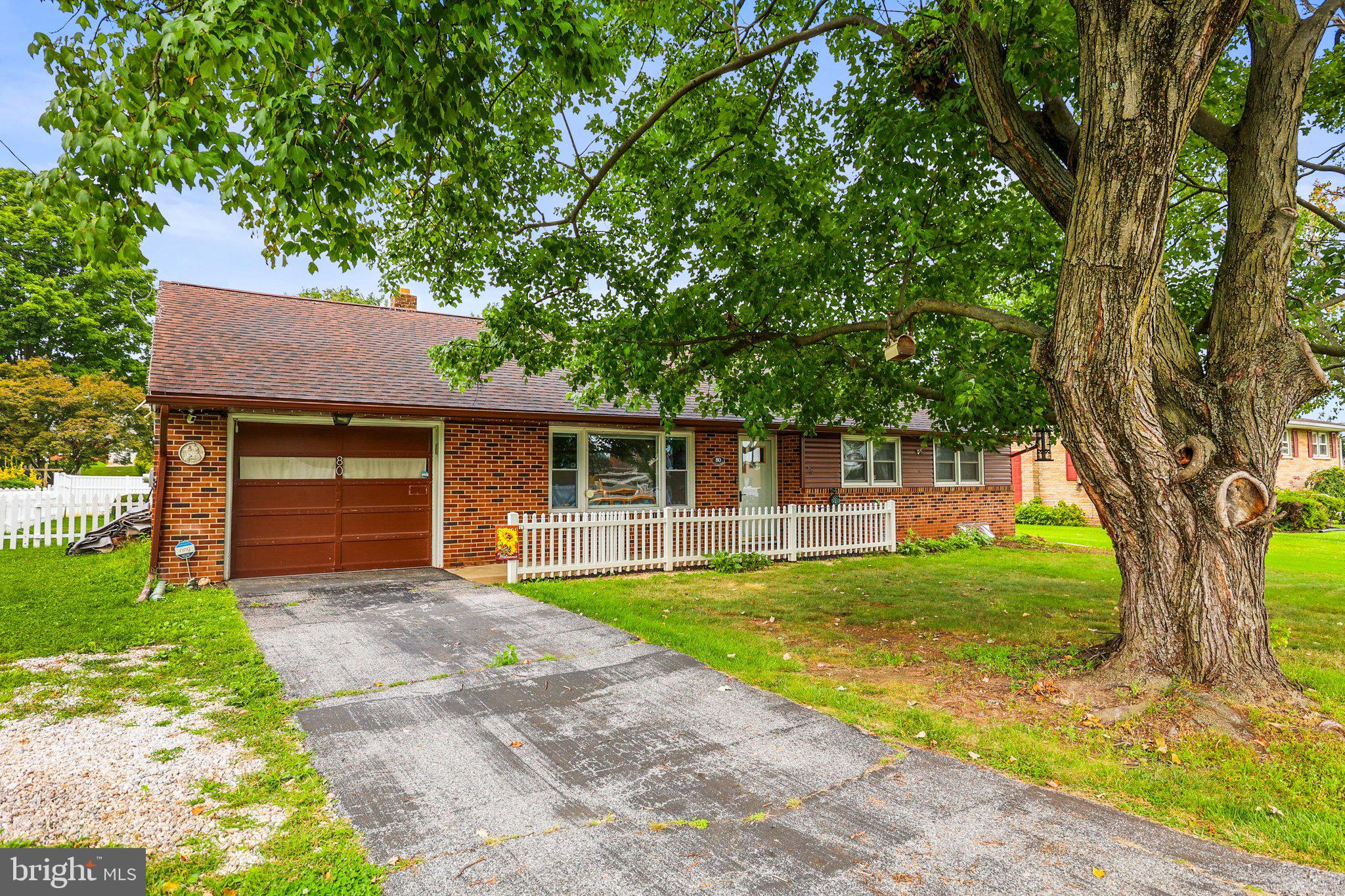 80 COTTAGE DRIVE