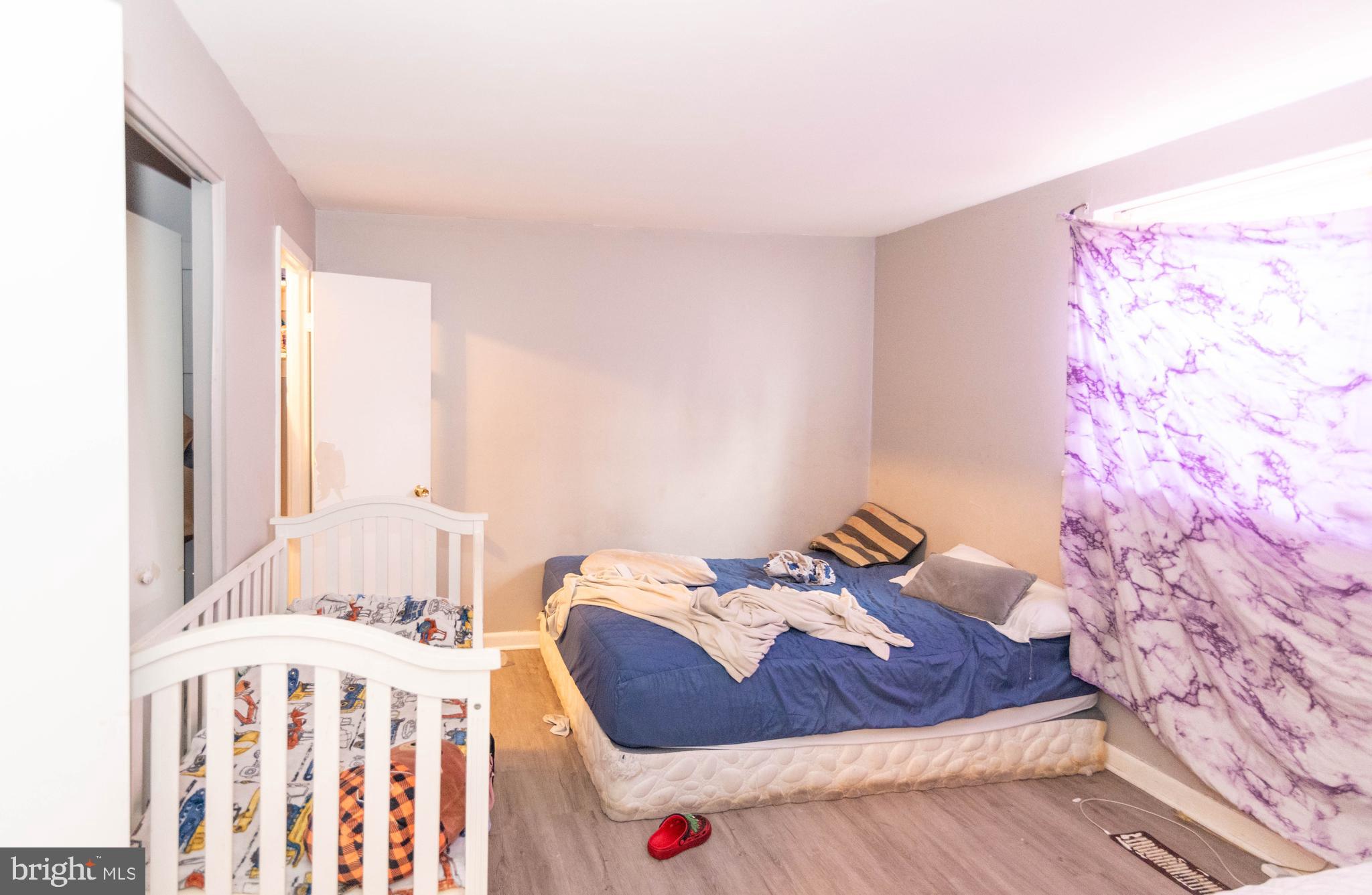 ROSEMONT EAST - Residential