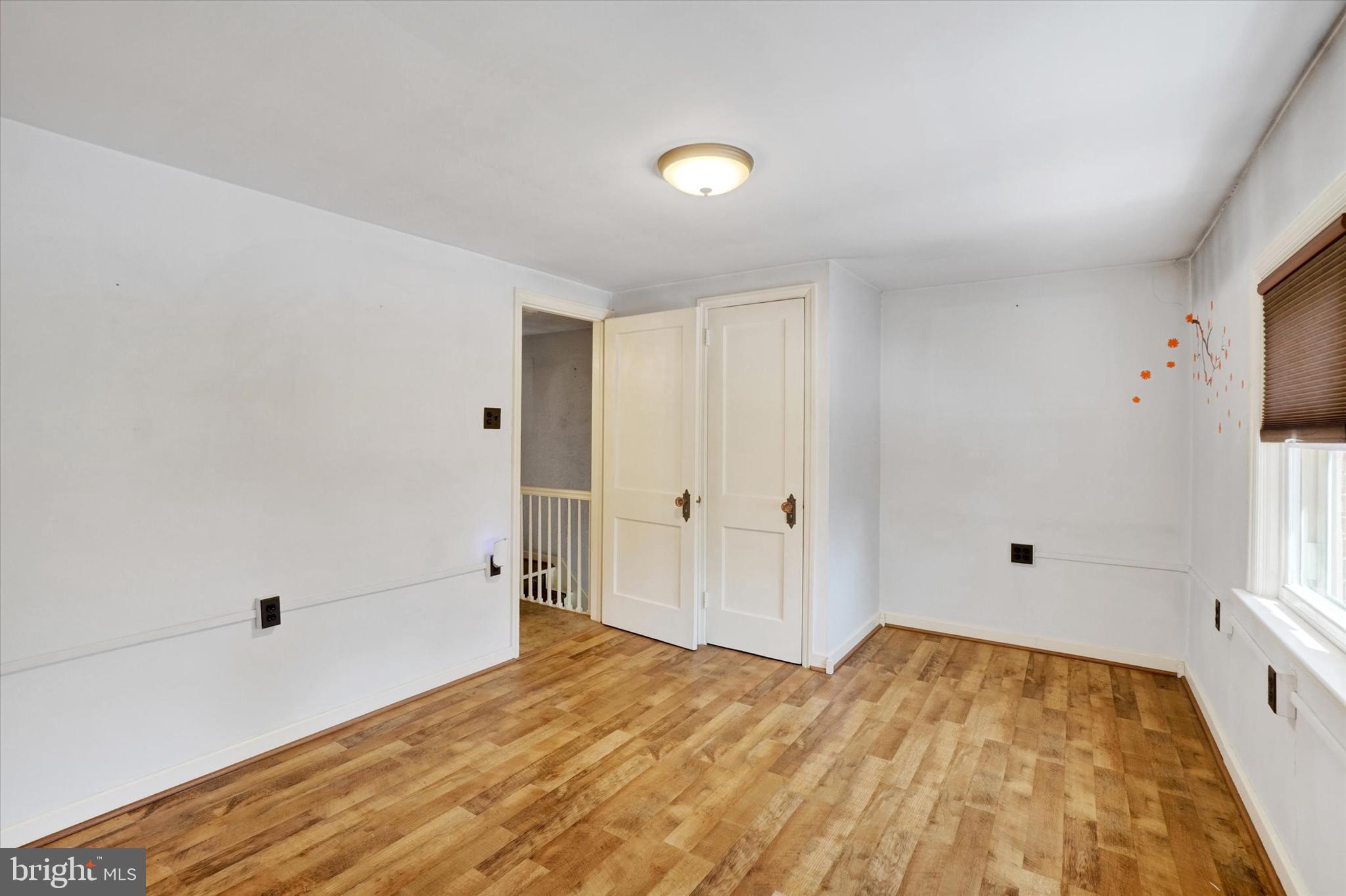 ELMWOOD - Residential