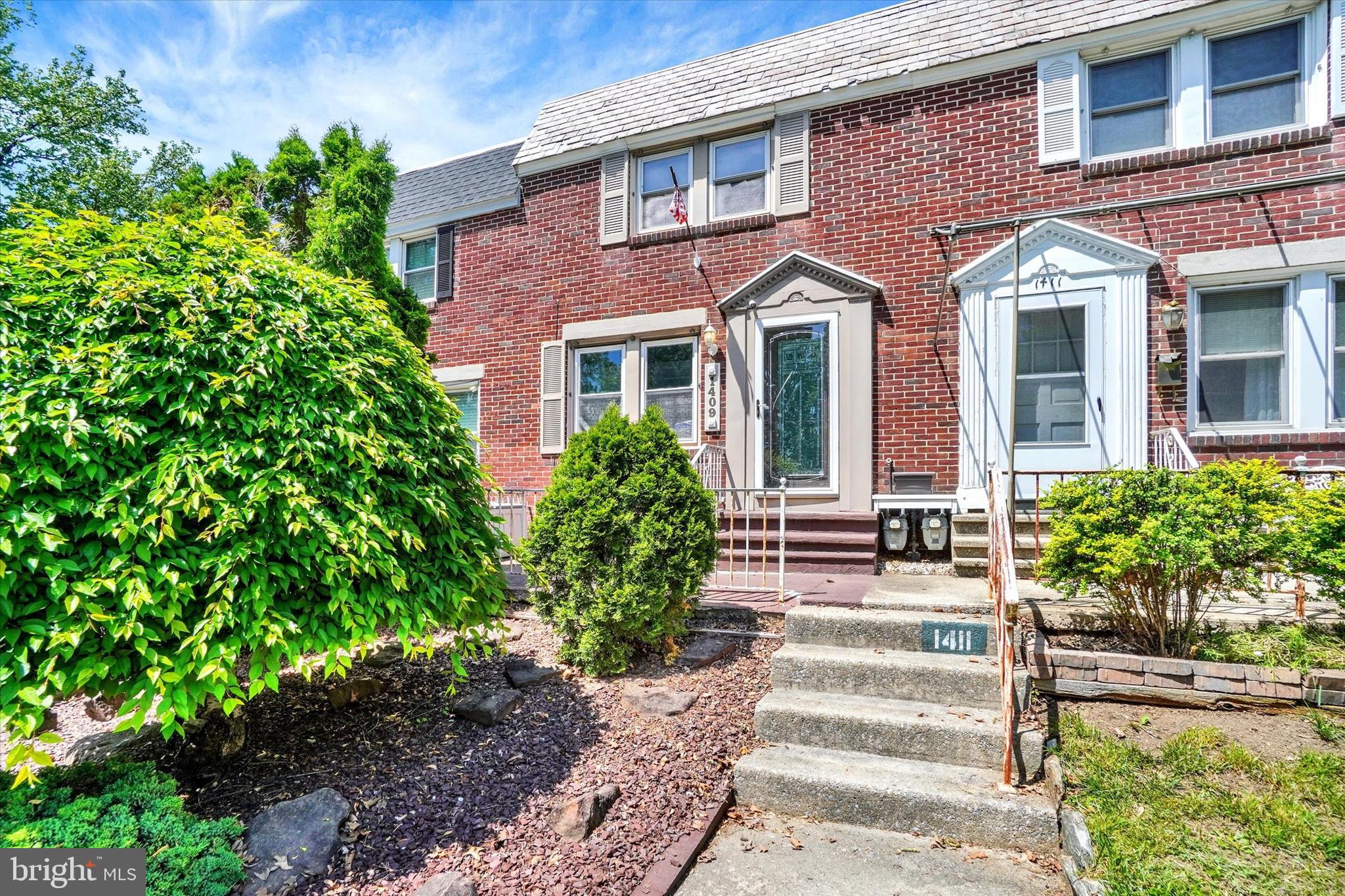ELMWOOD - Residential