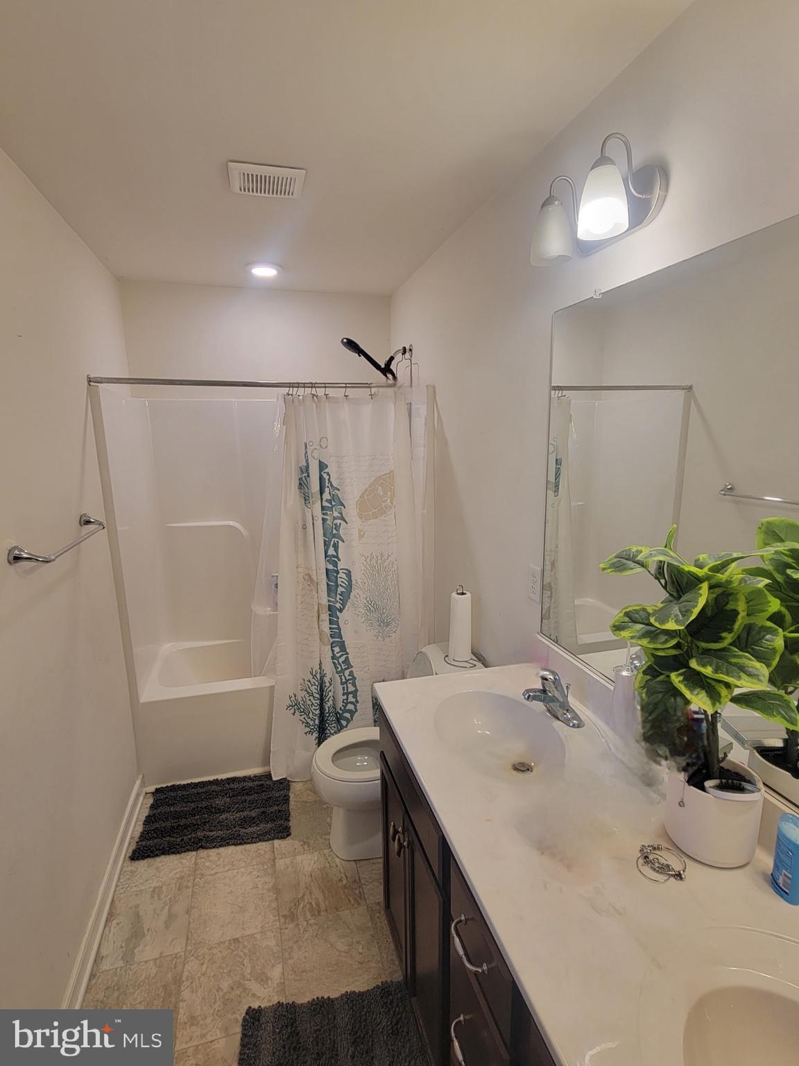 CHARLES COUNTY - Residential Lease