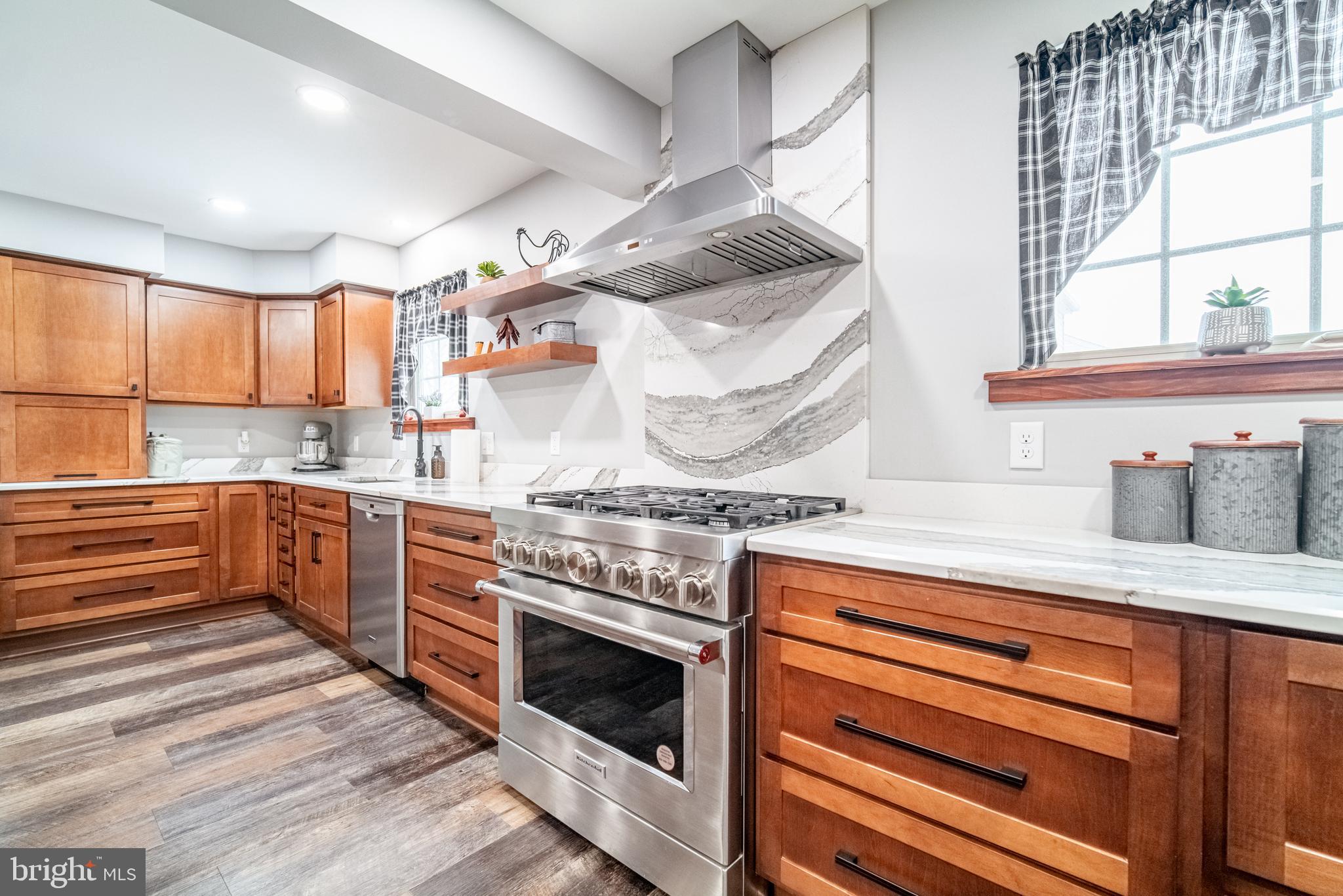 STONEBRIDGE CROSSING - Residential