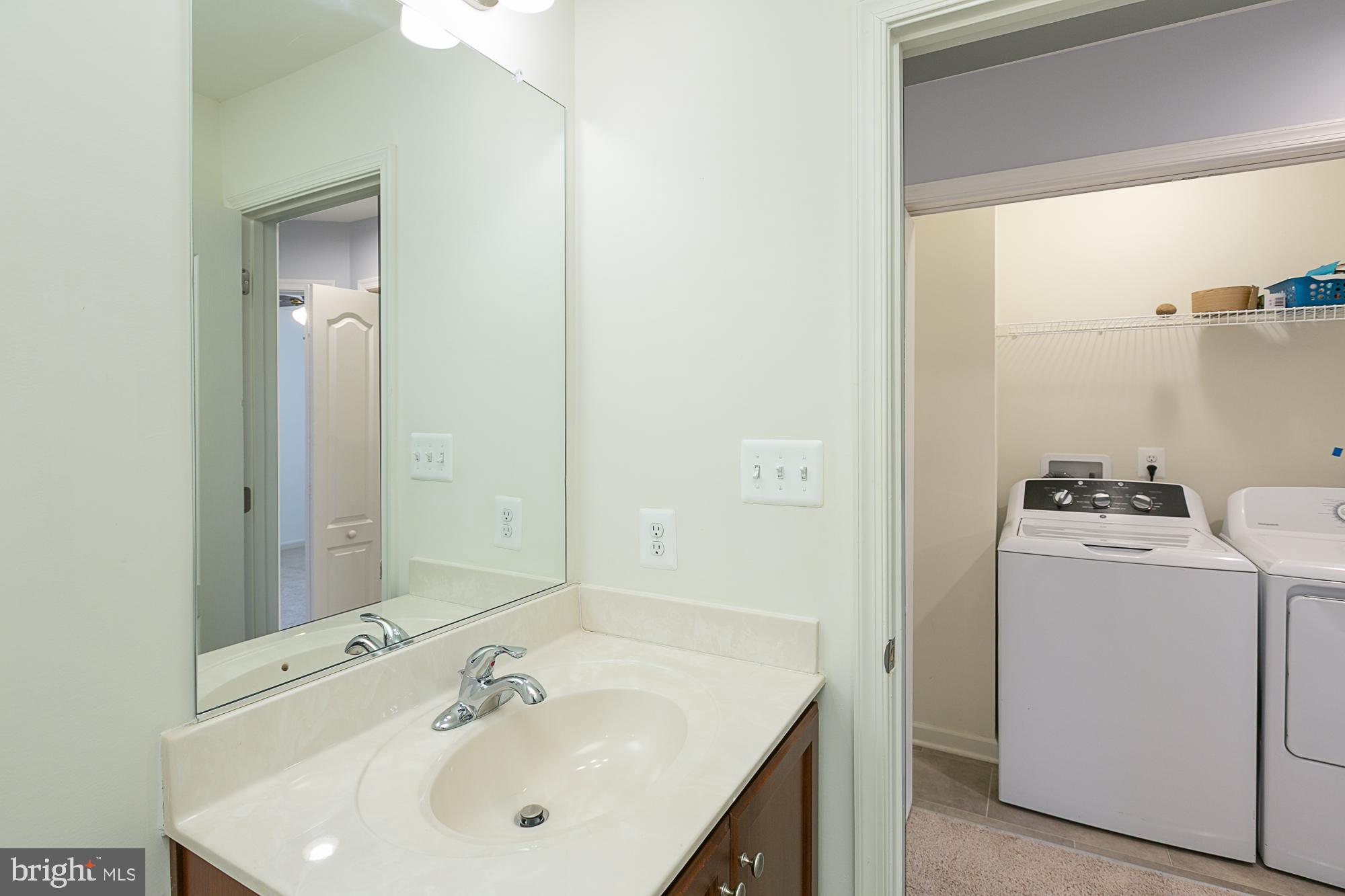 WHISPERING PINES - Residential