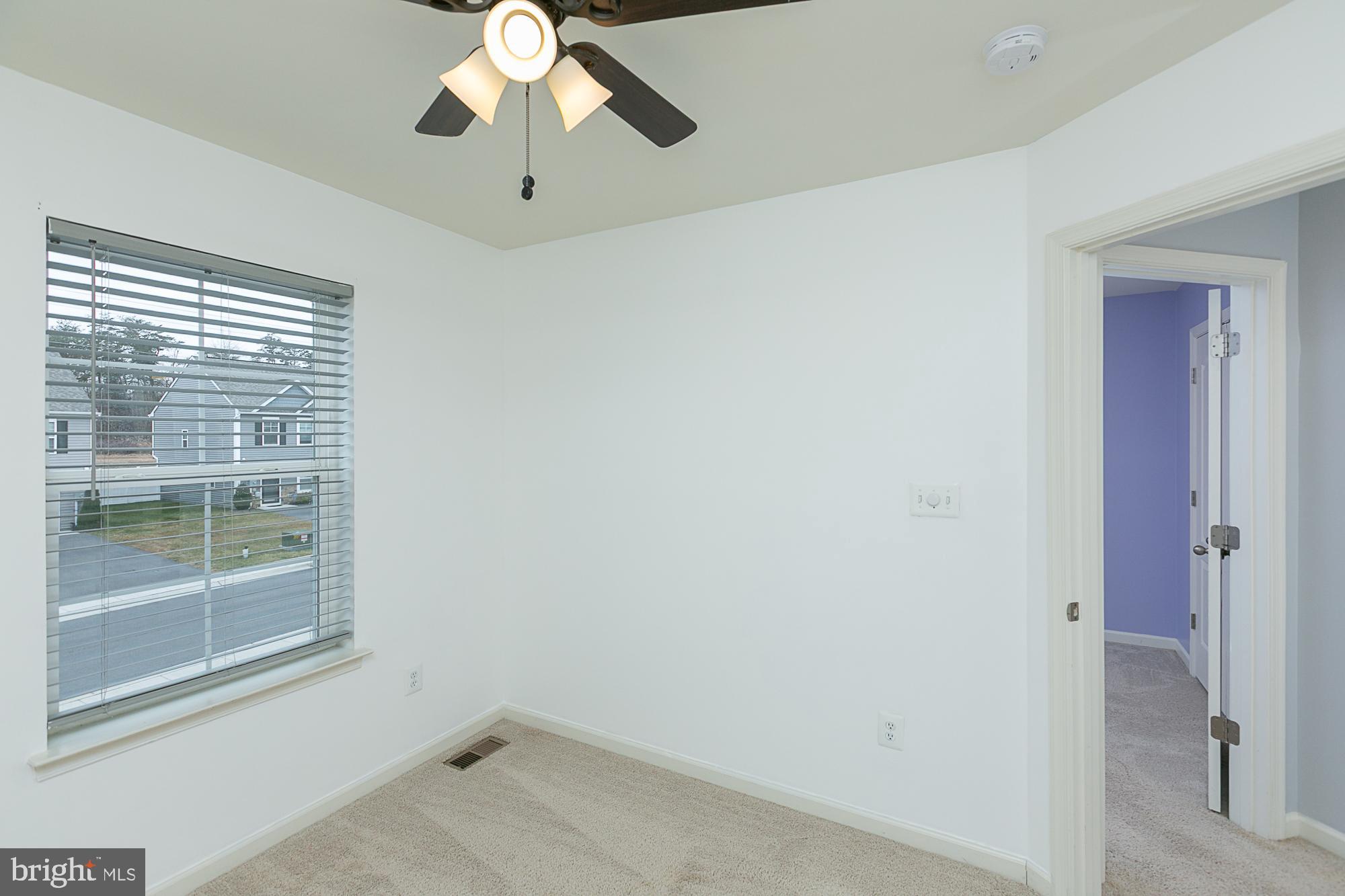 WHISPERING PINES - Residential