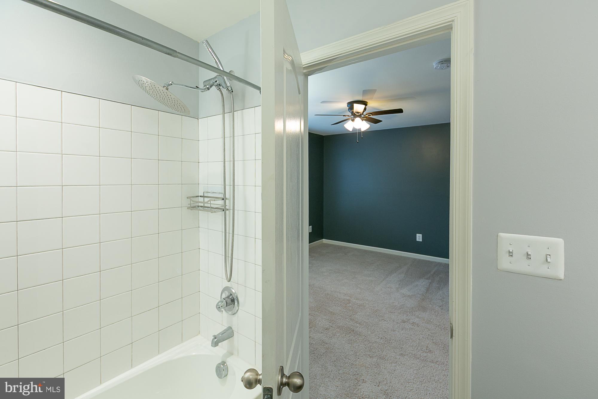 WHISPERING PINES - Residential