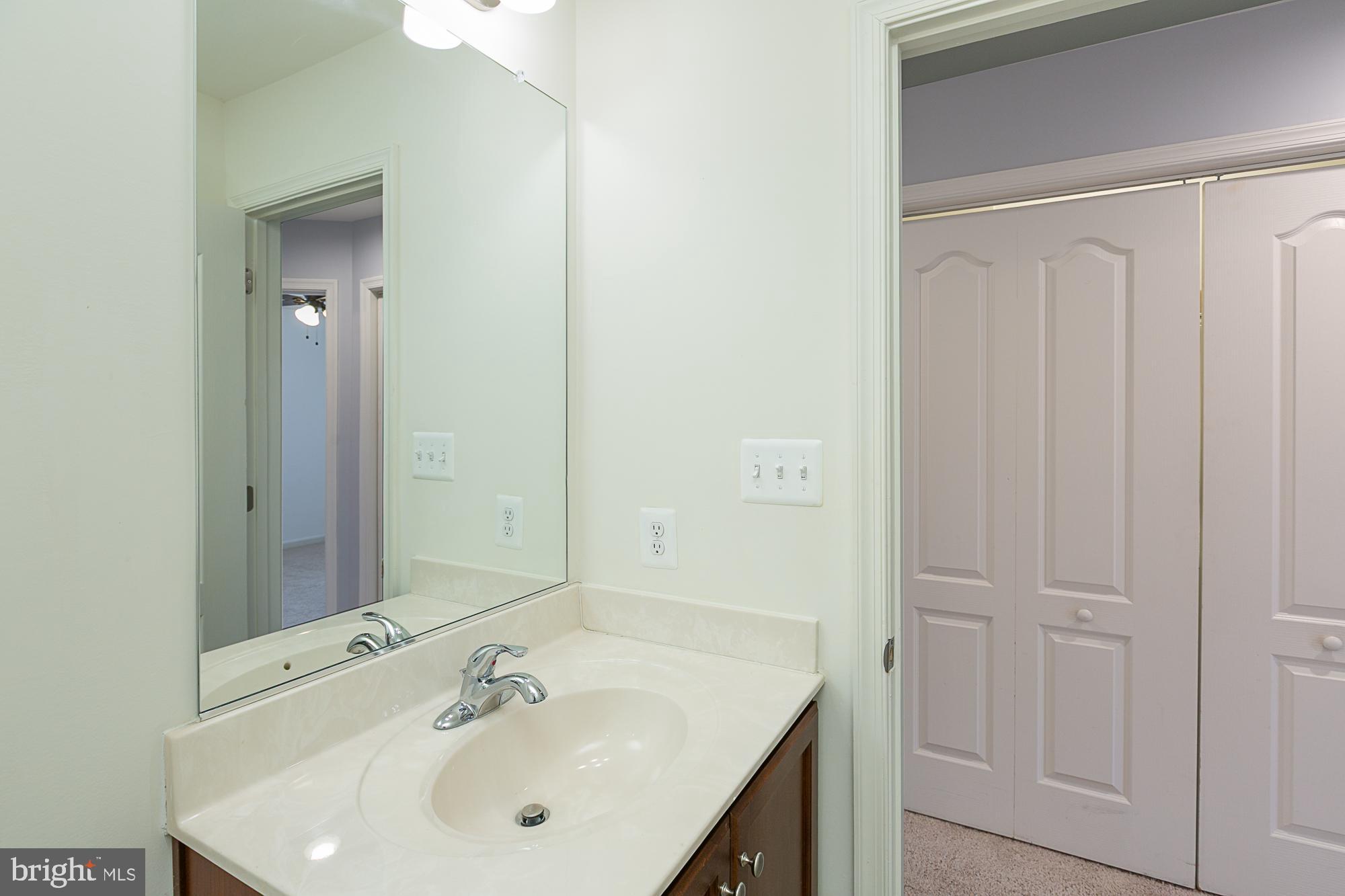 WHISPERING PINES - Residential