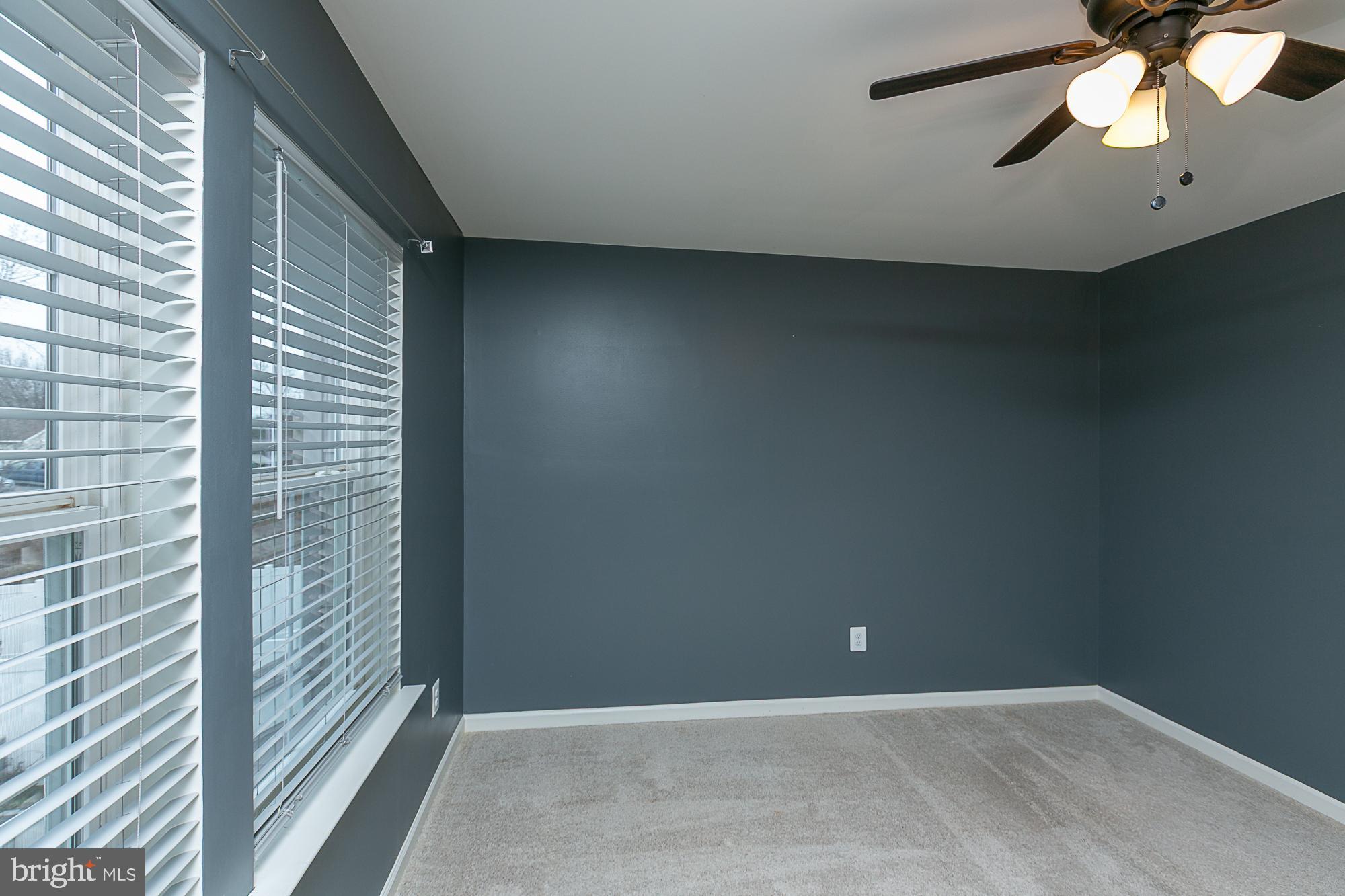 WHISPERING PINES - Residential