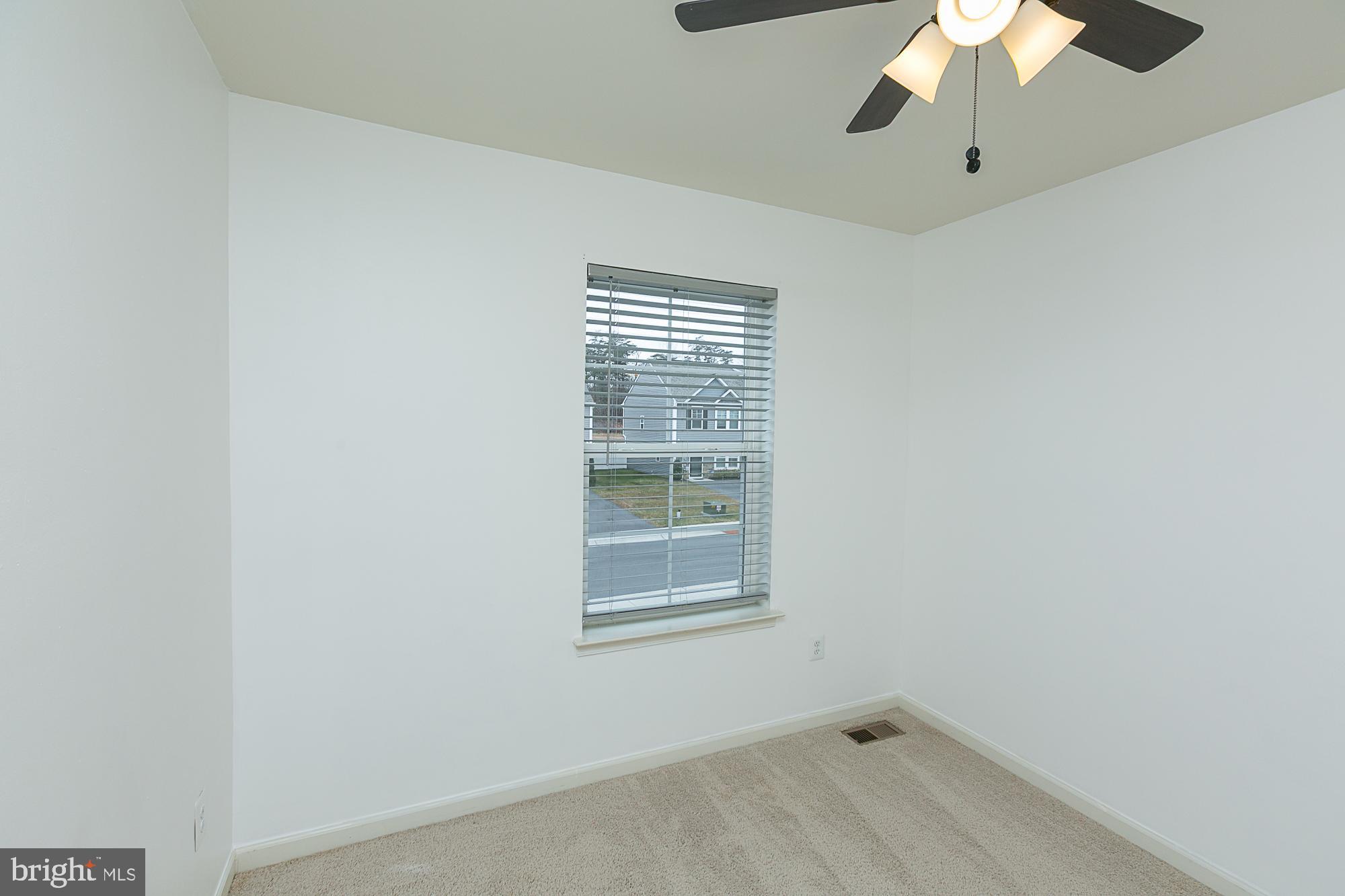 WHISPERING PINES - Residential