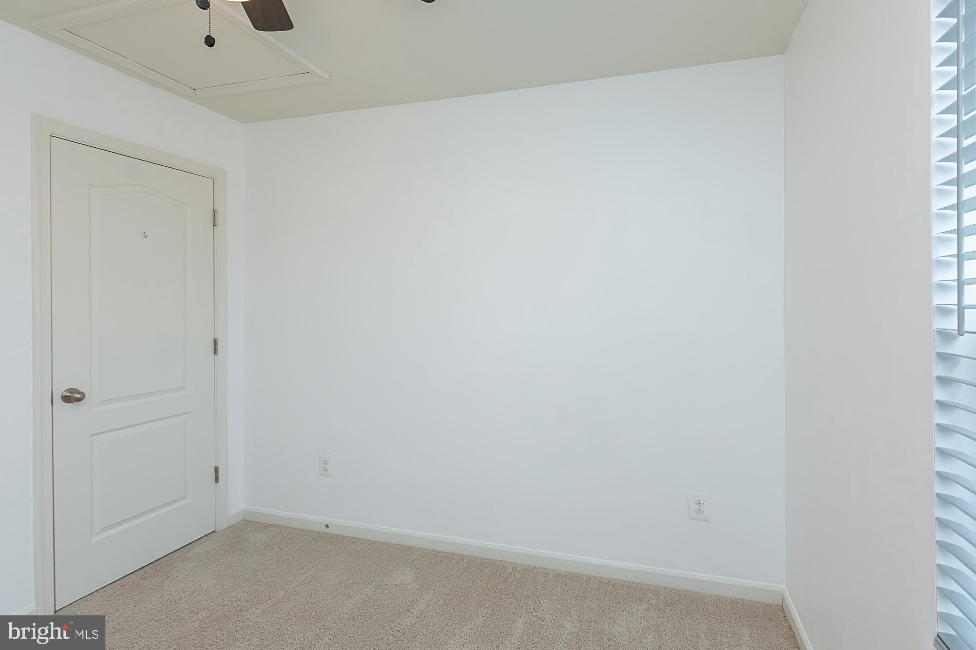 WHISPERING PINES - Residential