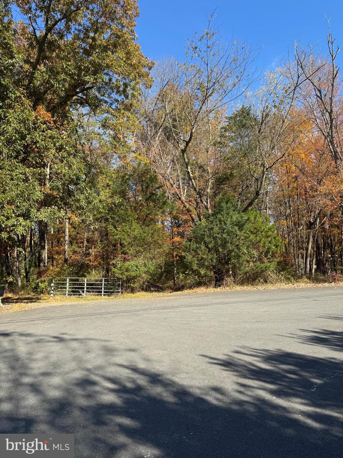 KENTLAND FARMS - Land