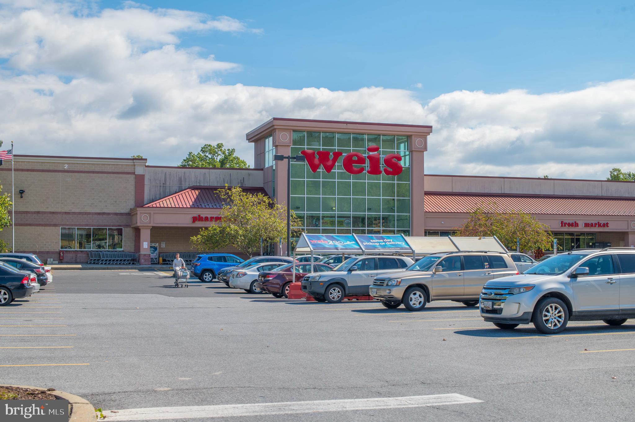 JERMAE ESTATES - Residential