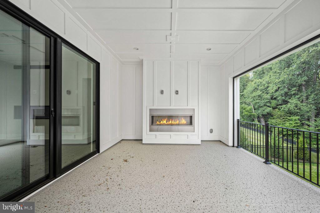 MT. PROSPECT - Residential